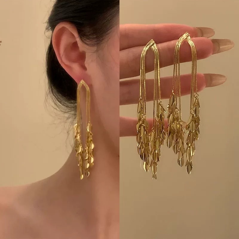 Hoa tai tua rua tai lúa mì dài màu vàng sang trọng nhẹ nhàng dành cho nữ hoa tai cao cấp tinh tế cho tiệc cưới hoa tai mới 2025 Màu sắc: Hoa tai tua rua tai lúa mì dài