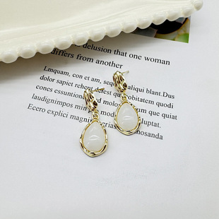Bông tai hình giọt nước thanh lịch phong cách Hàn Quốc nhẹ nhàng sang trọng cao cấp Bông tai xếp li đơn giản không đều