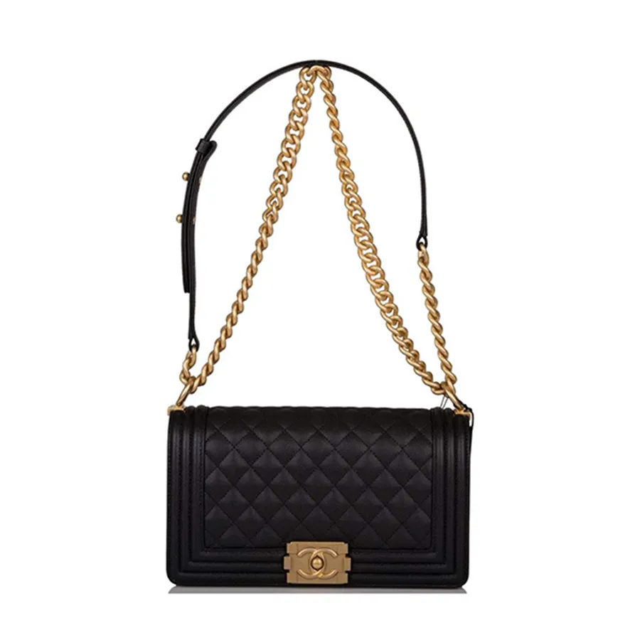 Chanel Boy Medium Black_thumbnail_2