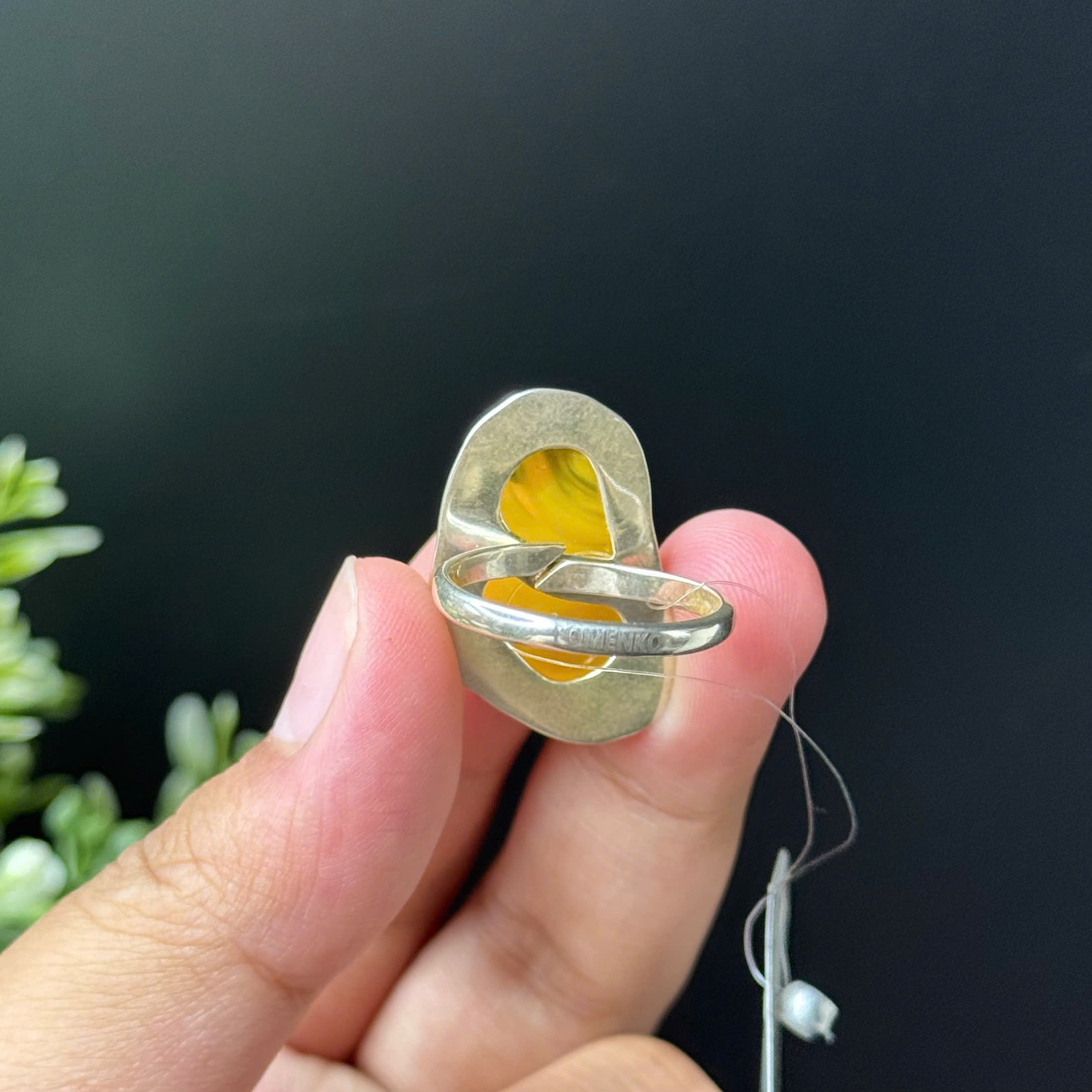 Nhẫn Hổ Phách Mật Vàng Giọt Nước Khung Bạc 925 Freesize - Mã 2023_thumbnail_3