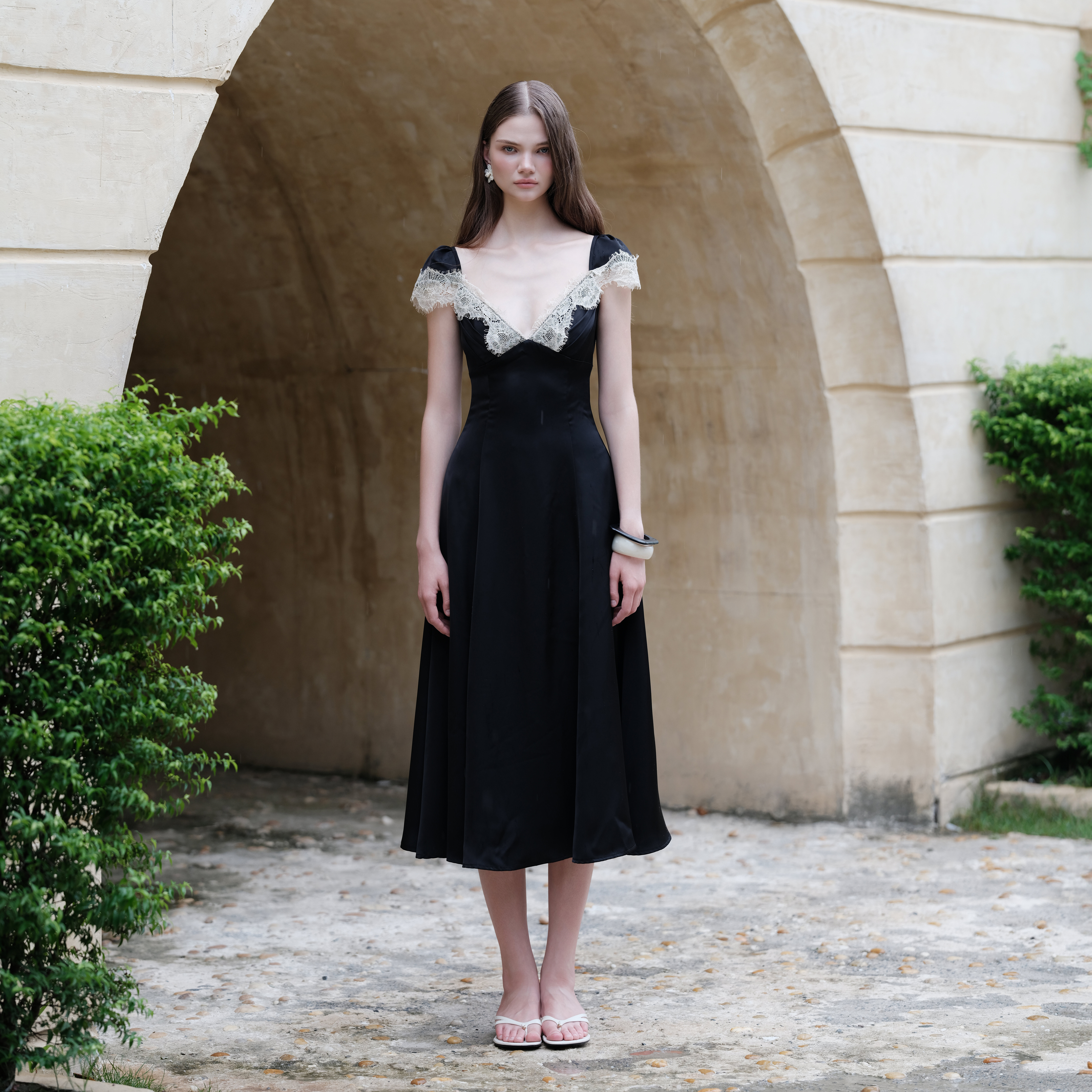 Đầm MIRELLA Midi Dress