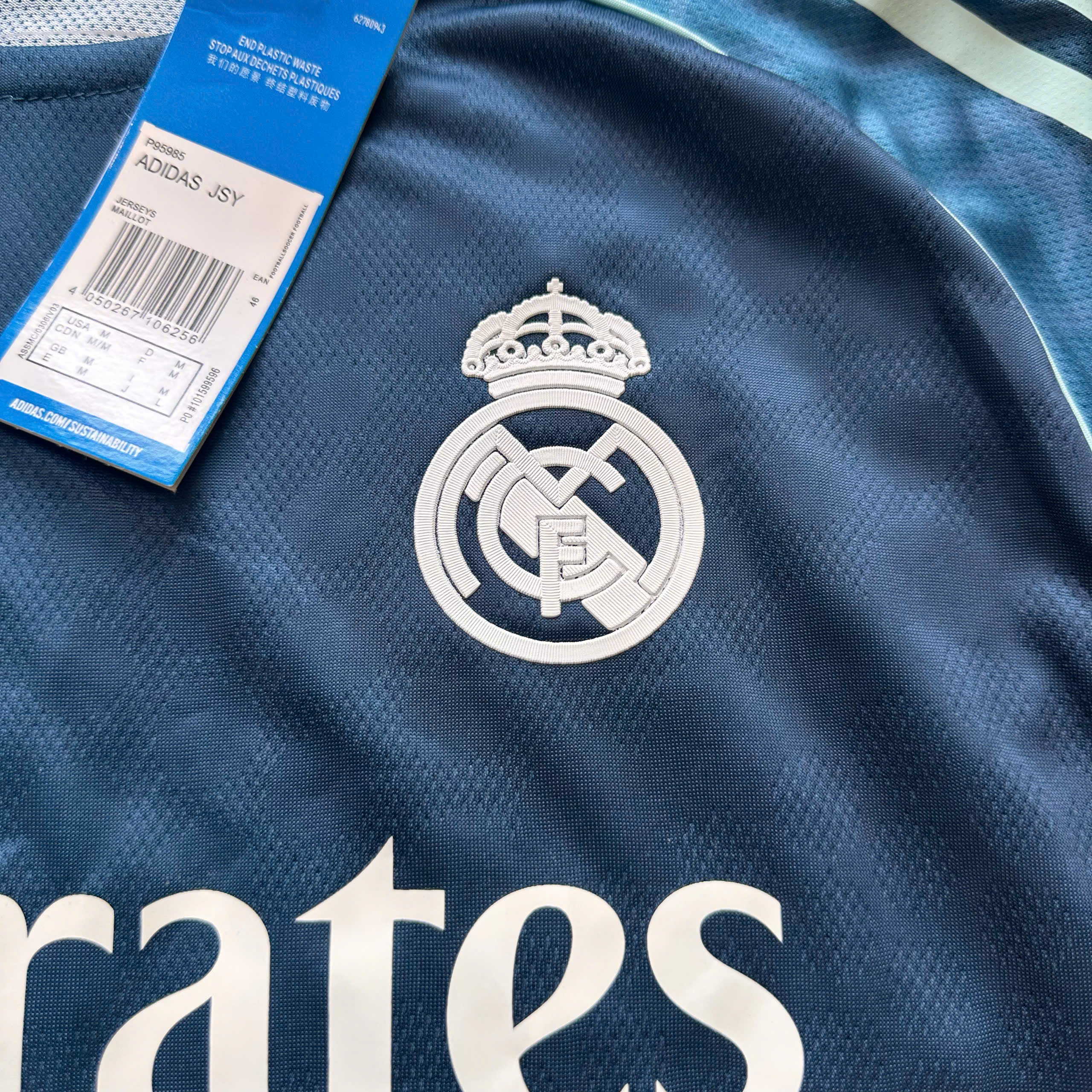SALE 11 - Size: M_thumbnail_2