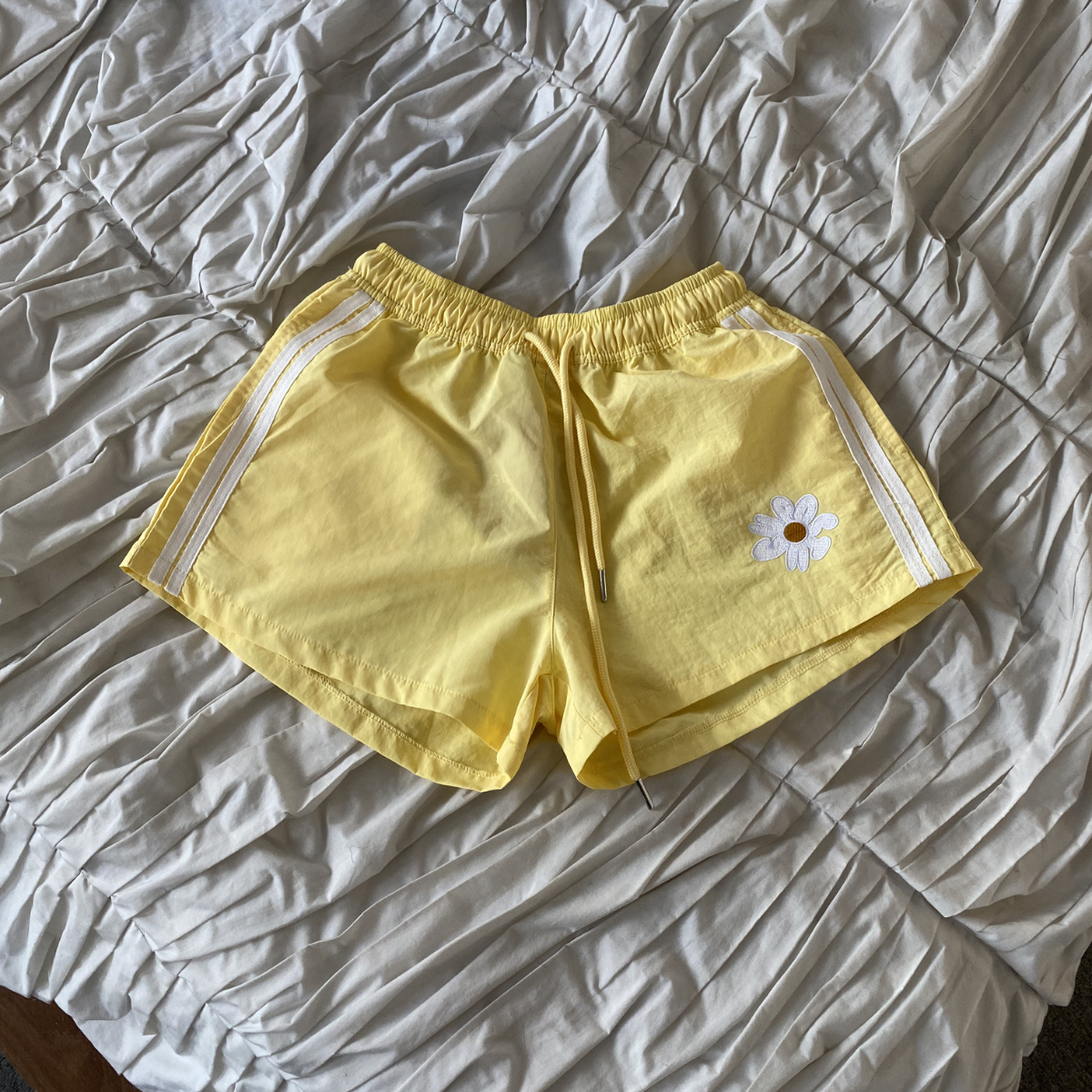 Quần Short Dù Nữ GUPO Lưng Thun Dây Rút Đứng Form Thoải Mái Thời Trang Local Brand - QSD02_thumbnail_9