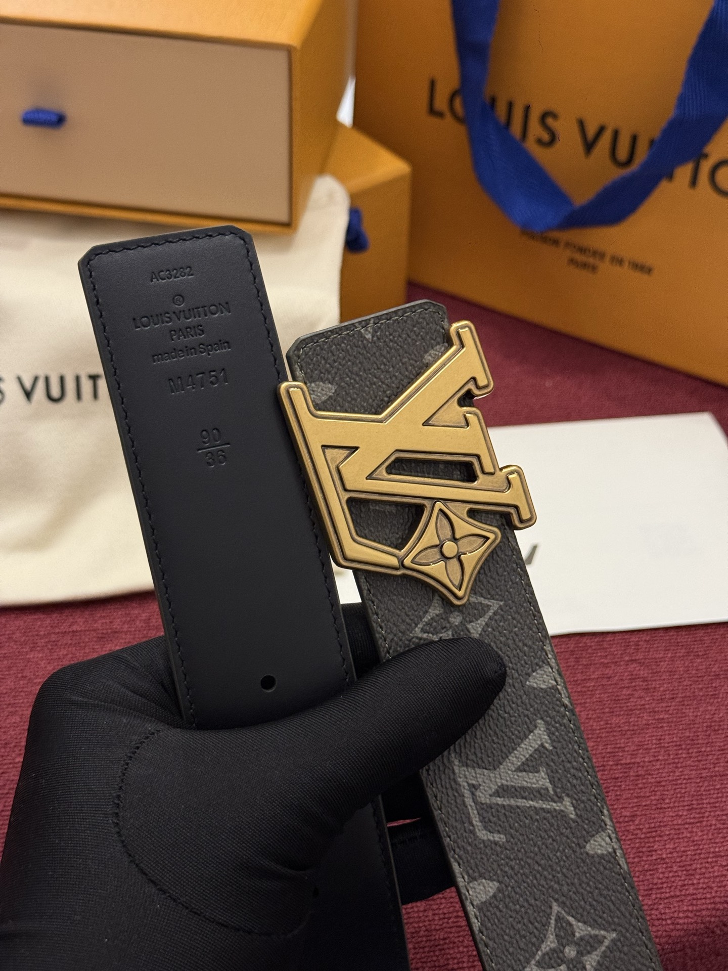 Belt LV