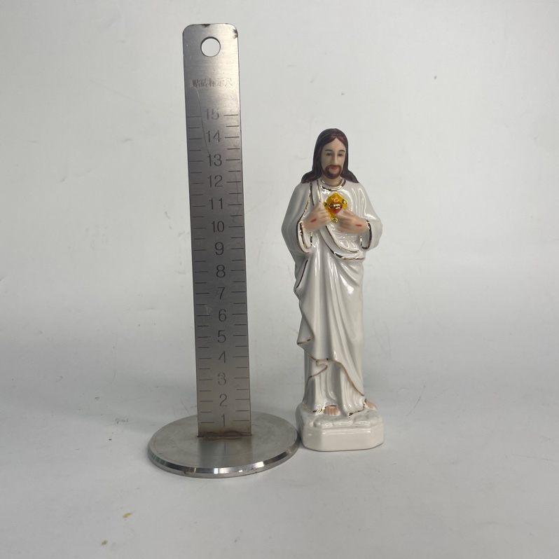 Tượng sứ Chúa trái tim 13cm