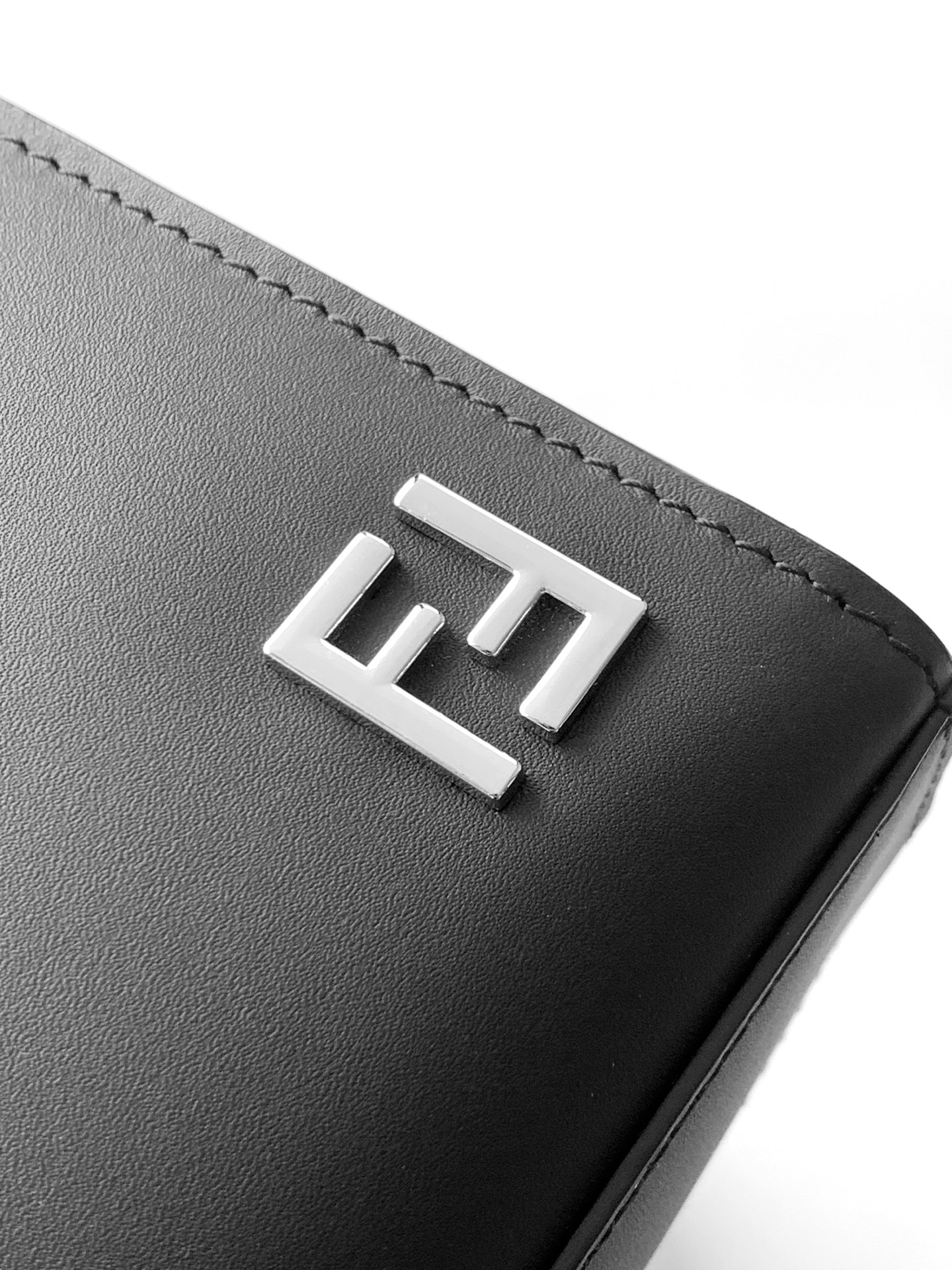 Cluth Fendi_thumbnail_4