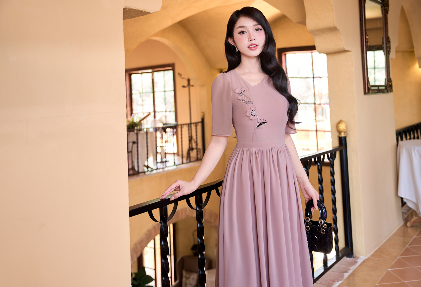 GUCO Đầm Hồng Dịu Dàng Kết Hoa_thumbnail_4
