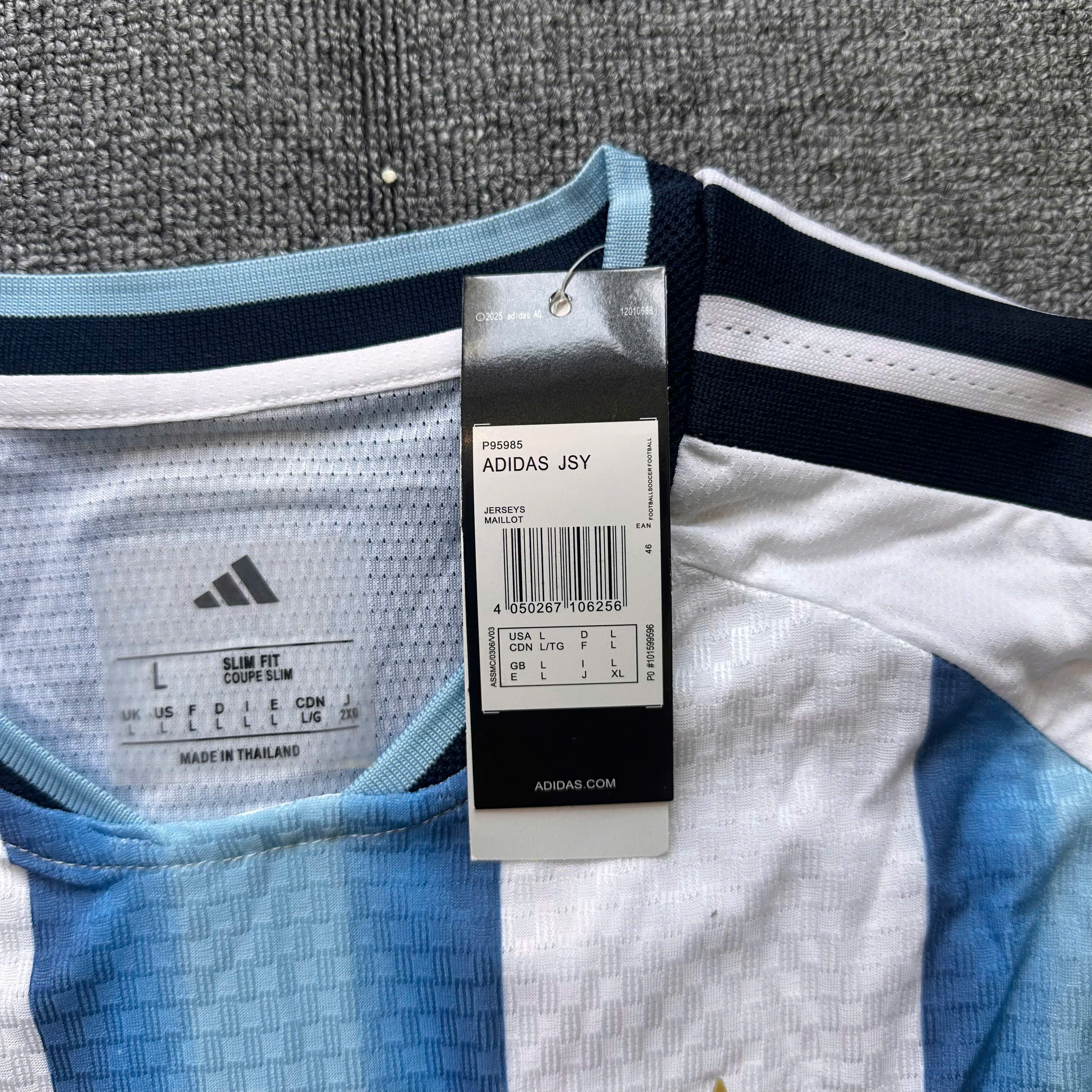 SALE 28 - Size: L_thumbnail_3
