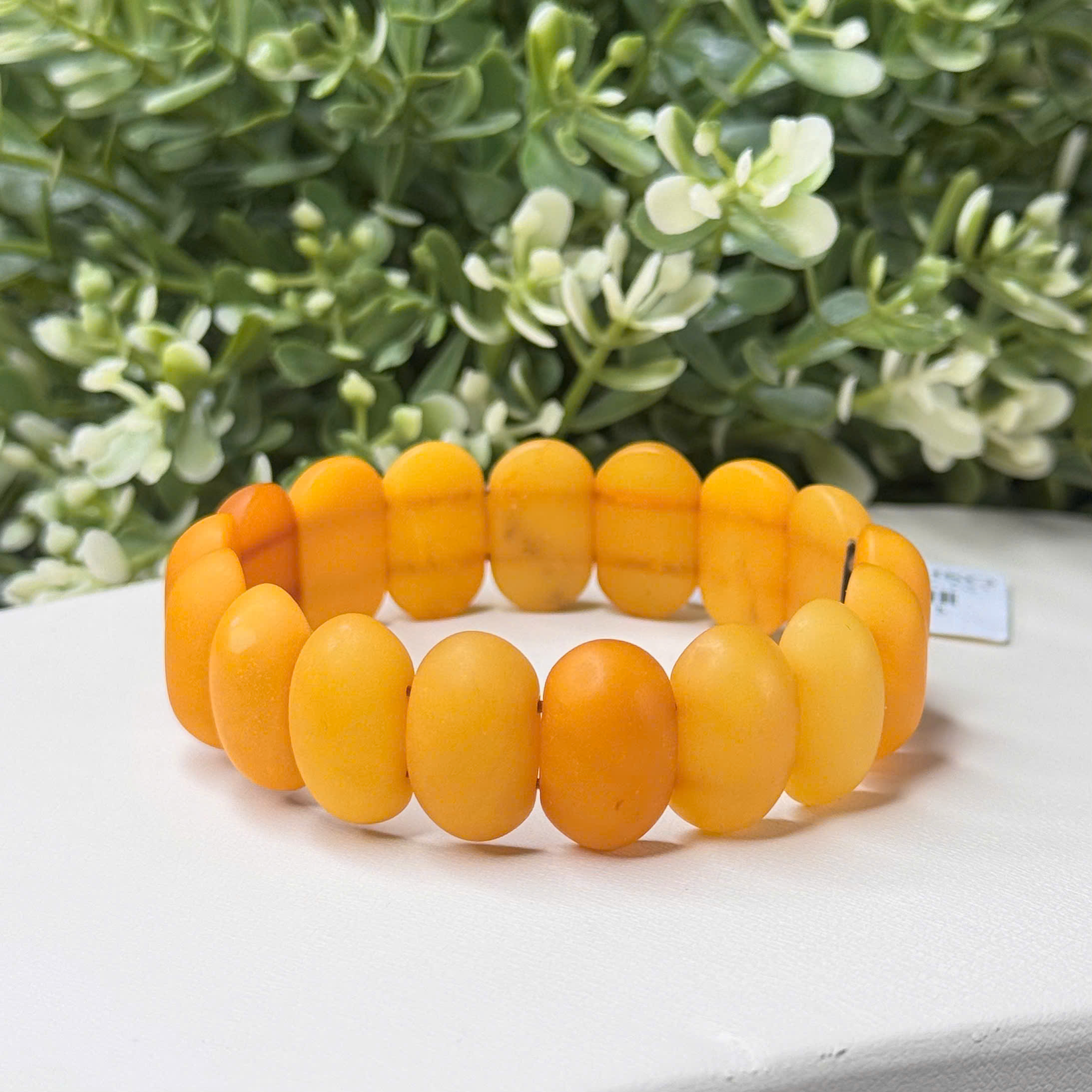 Lắc Tay Bản Hổ Phách Mật Lạp Vàng Bơ Hạt Oval Mài Lì - 8225