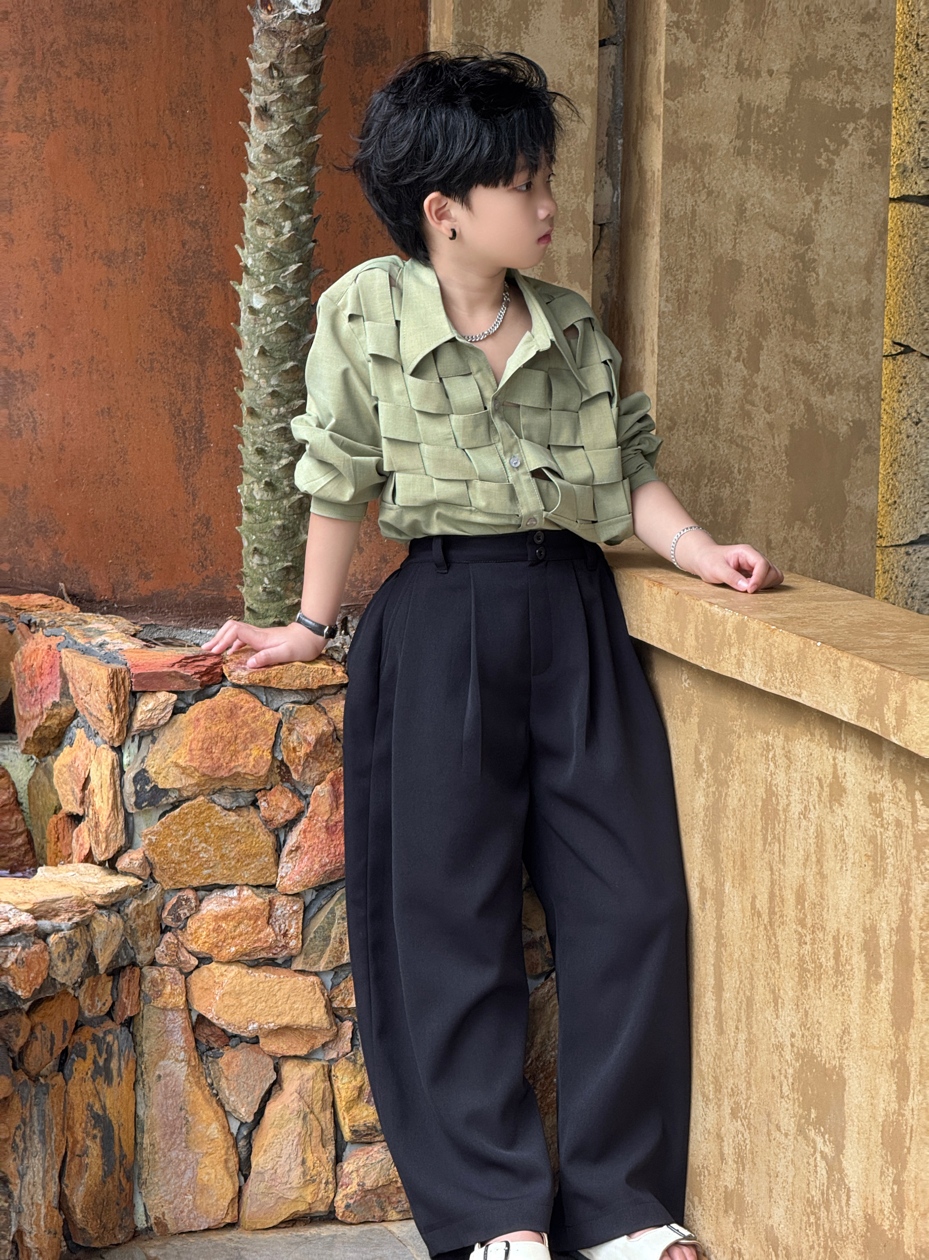 Áo Sơ Mi Xanh Đan Dây, Quần Suông Trắng Cho Bé Trai, Bé Gái.._thumbnail_4