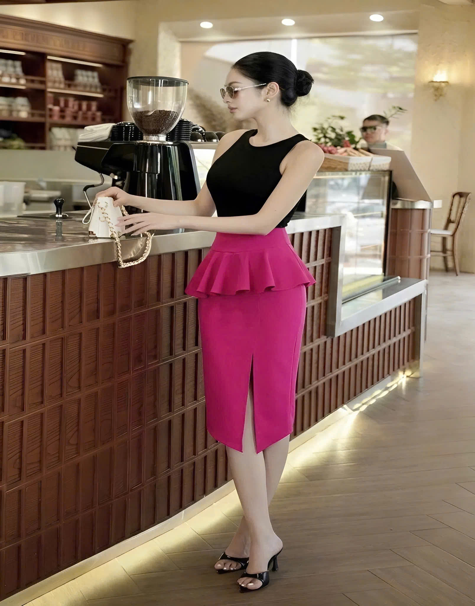 Chân váy bèo màu hồng