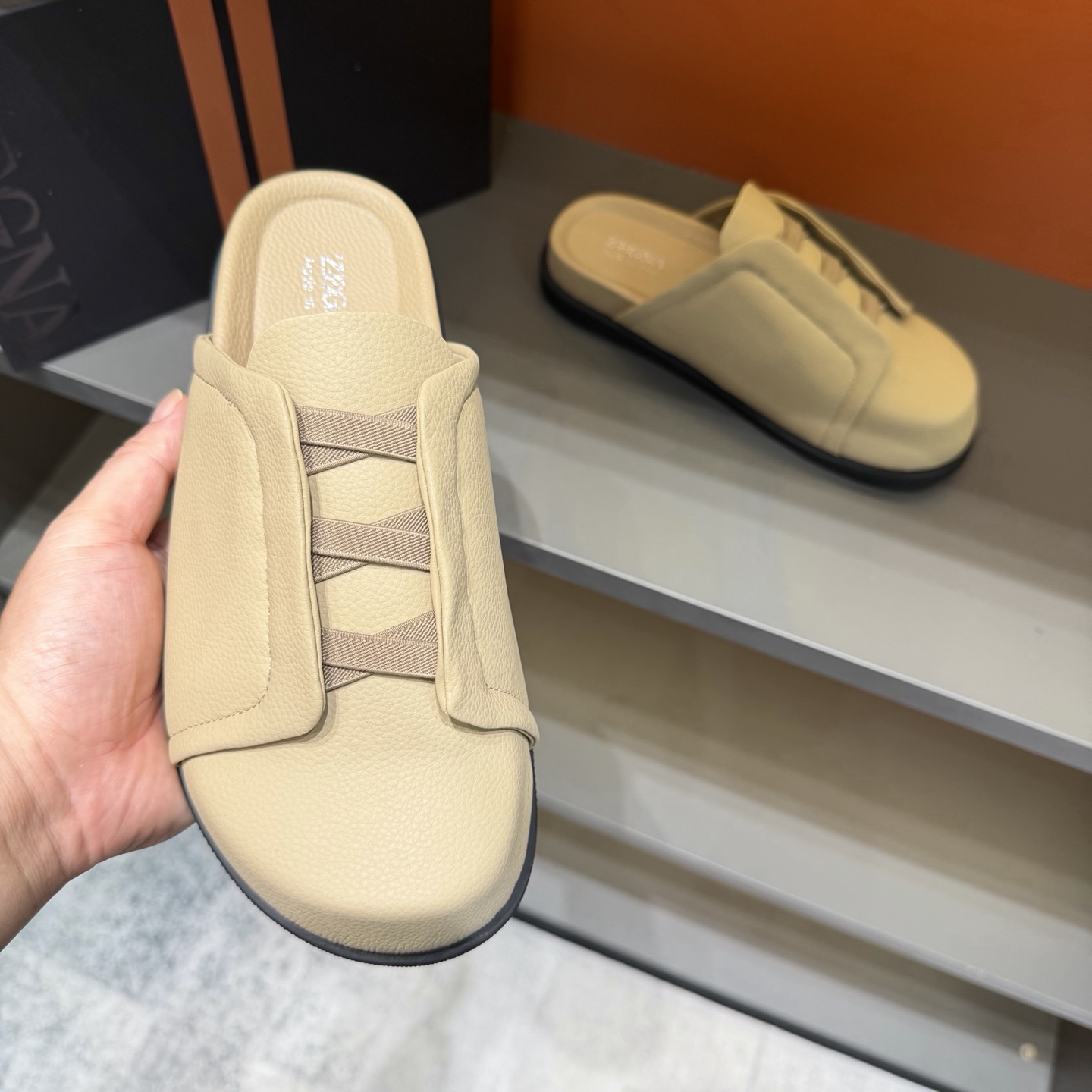Sục Zegna_thumbnail_5