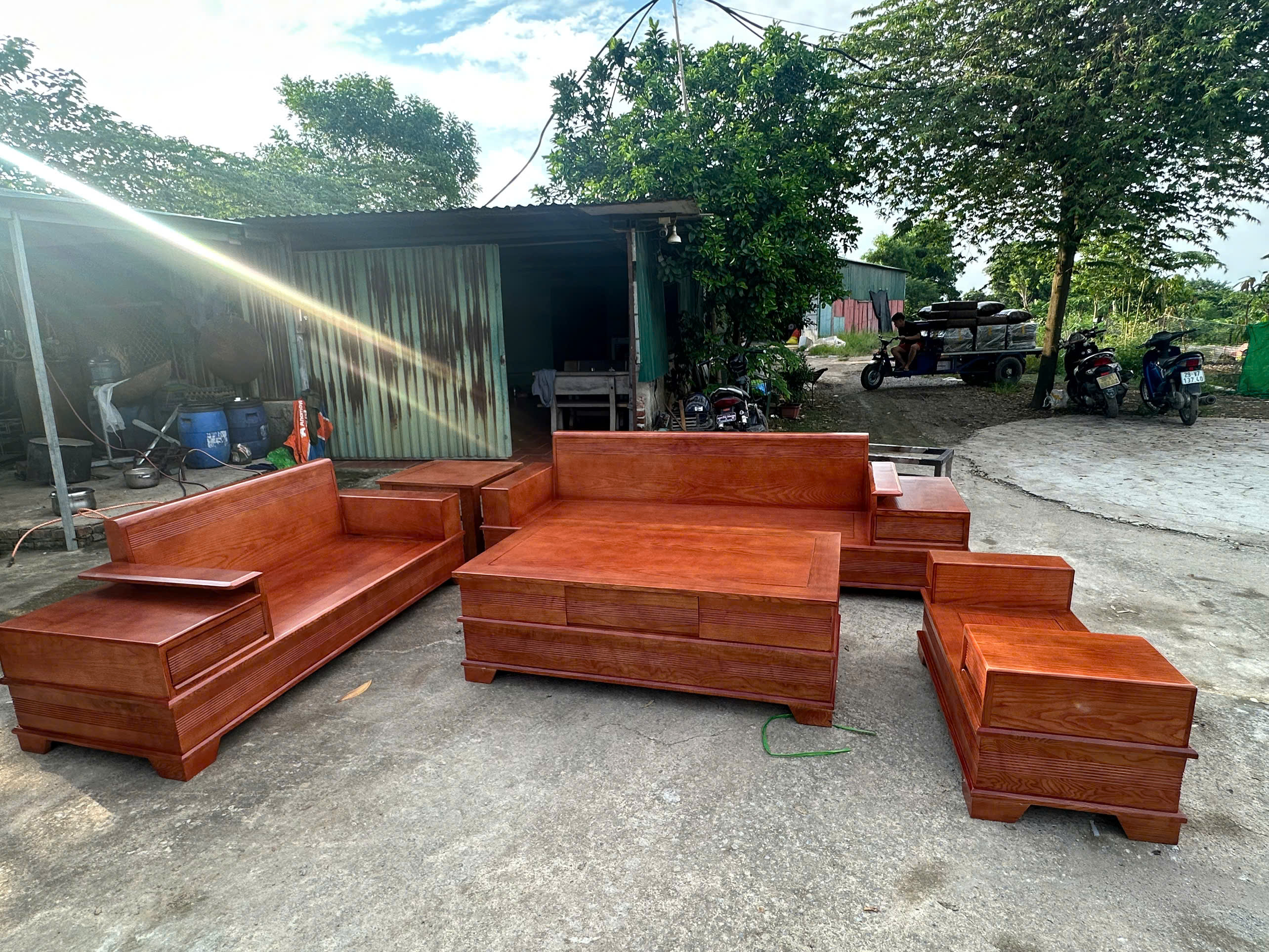 Sofa 2 văng chân pháo màu gỗ hương_thumbnail_1