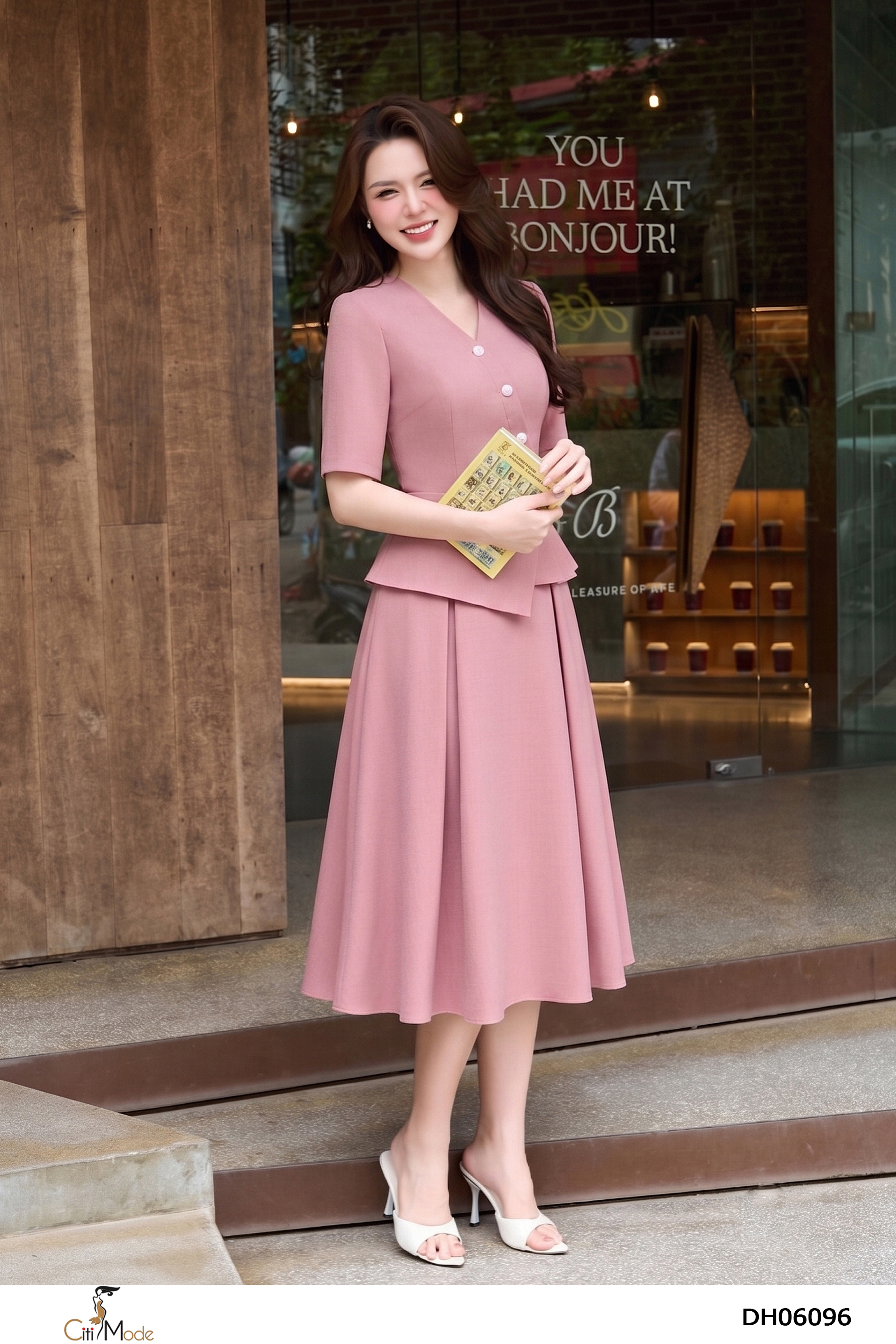 Đầm xòe  peplum hồng cổ V tay lỡ