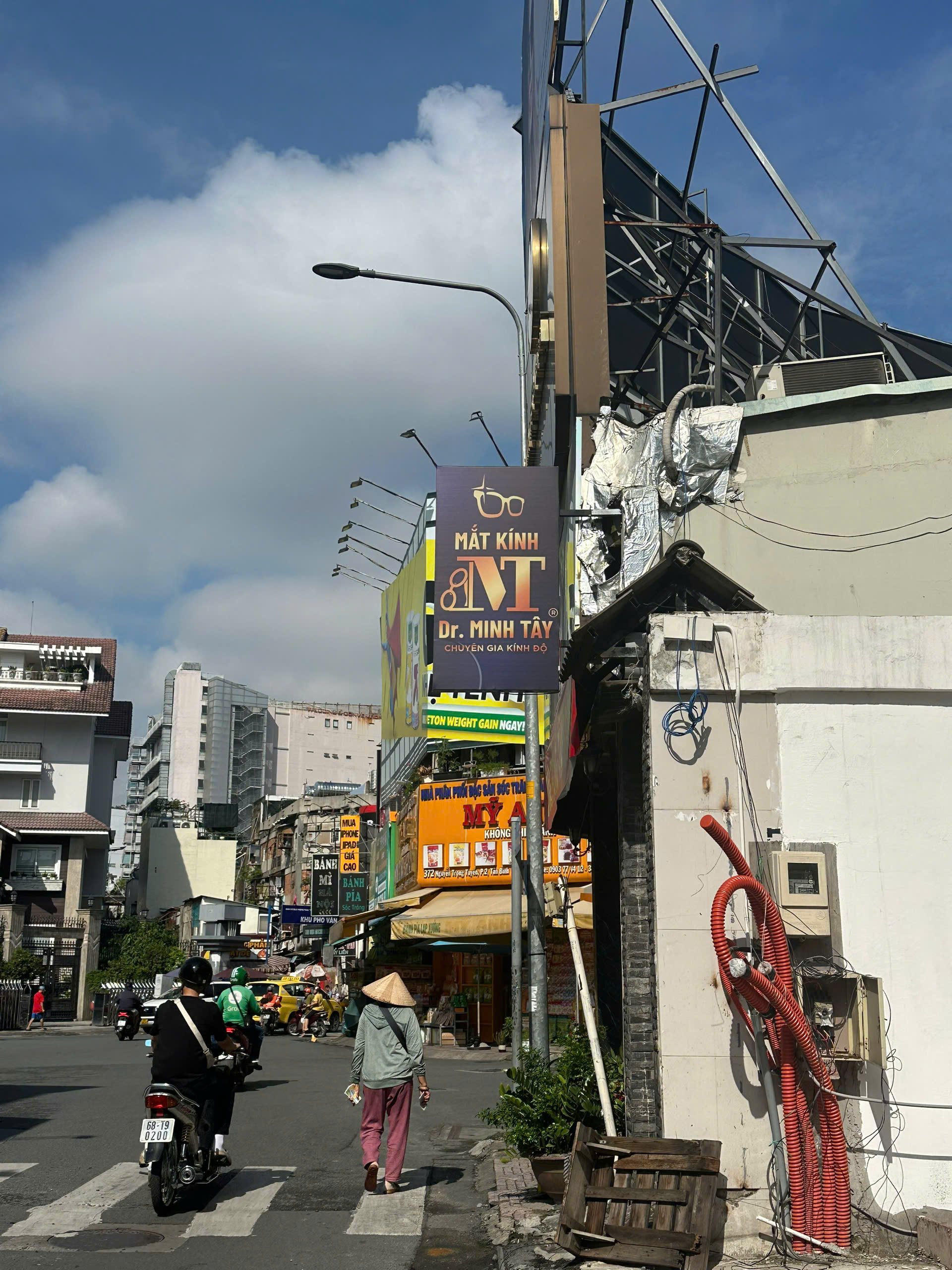 NHÔM ĐỊNH HÌNH - HỘP ĐÈN 2 MẶT_thumbnail_5