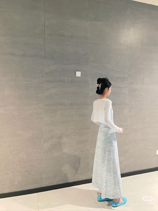Lucas - Set áo 2 dây thun viền ren + áo cardigan viền ren + chân váy xòe hoa dáng dài_thumbnail_2