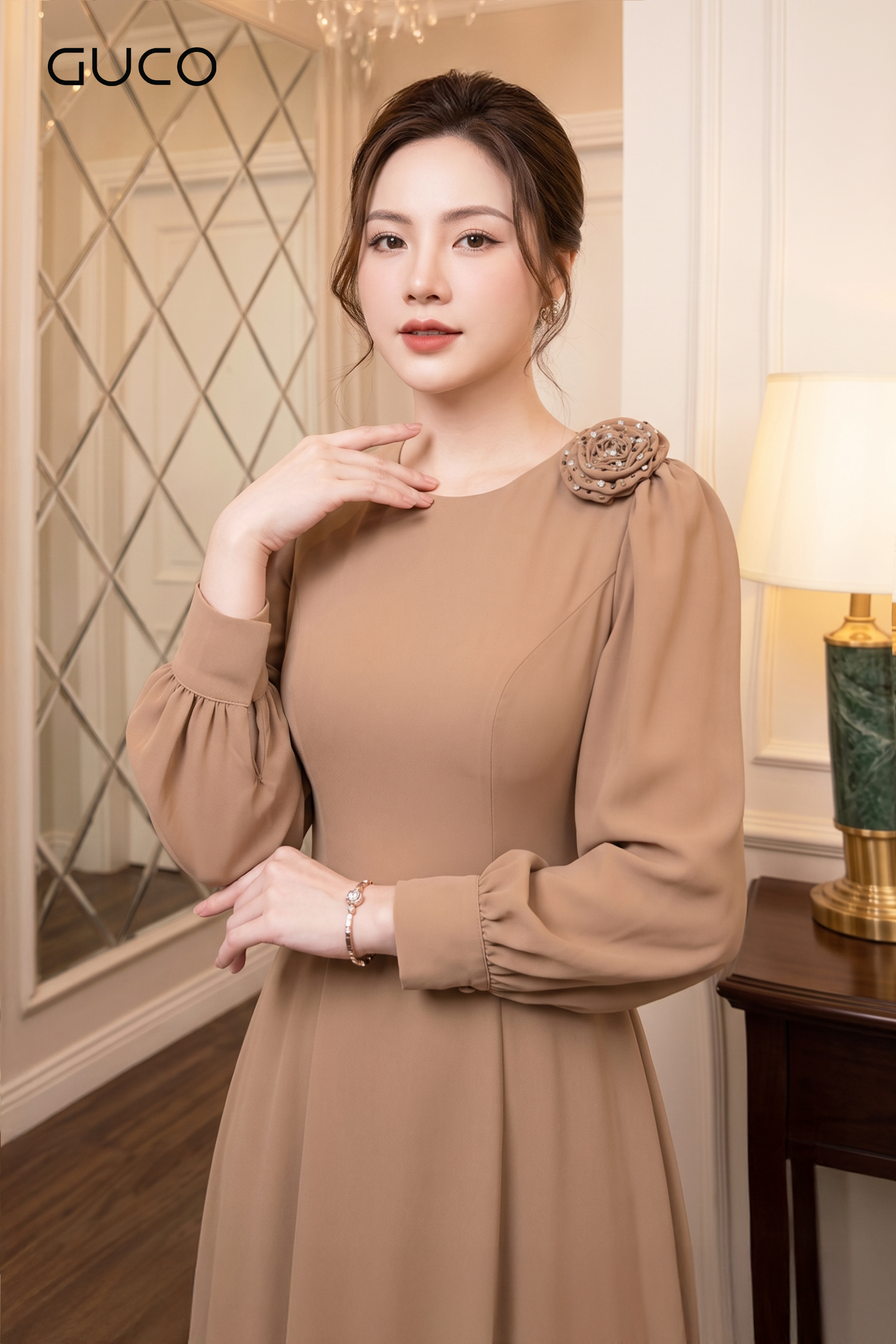 Đầm Maxi Nâu Cổ Tròn Tay Dài Đính Hoa - 5241_thumbnail_1