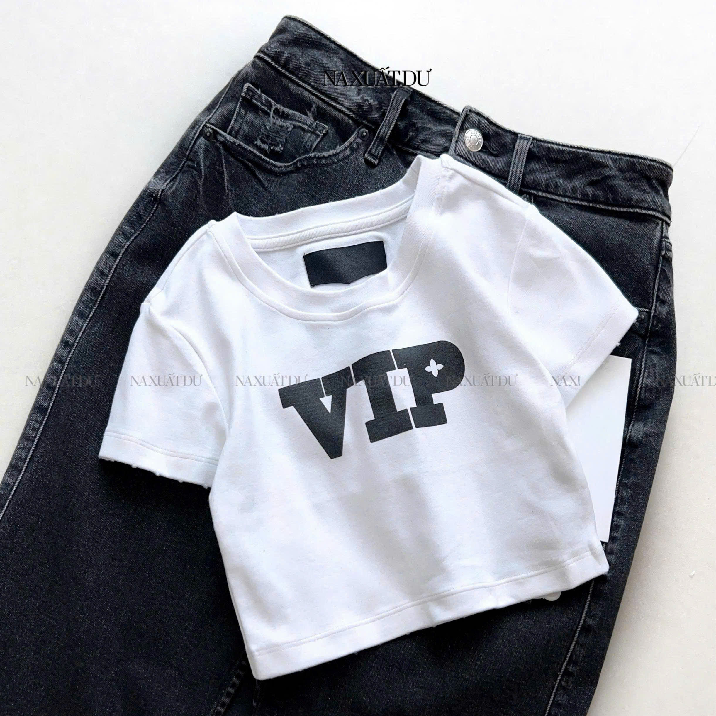 Áo croptop - A105 (SALE)