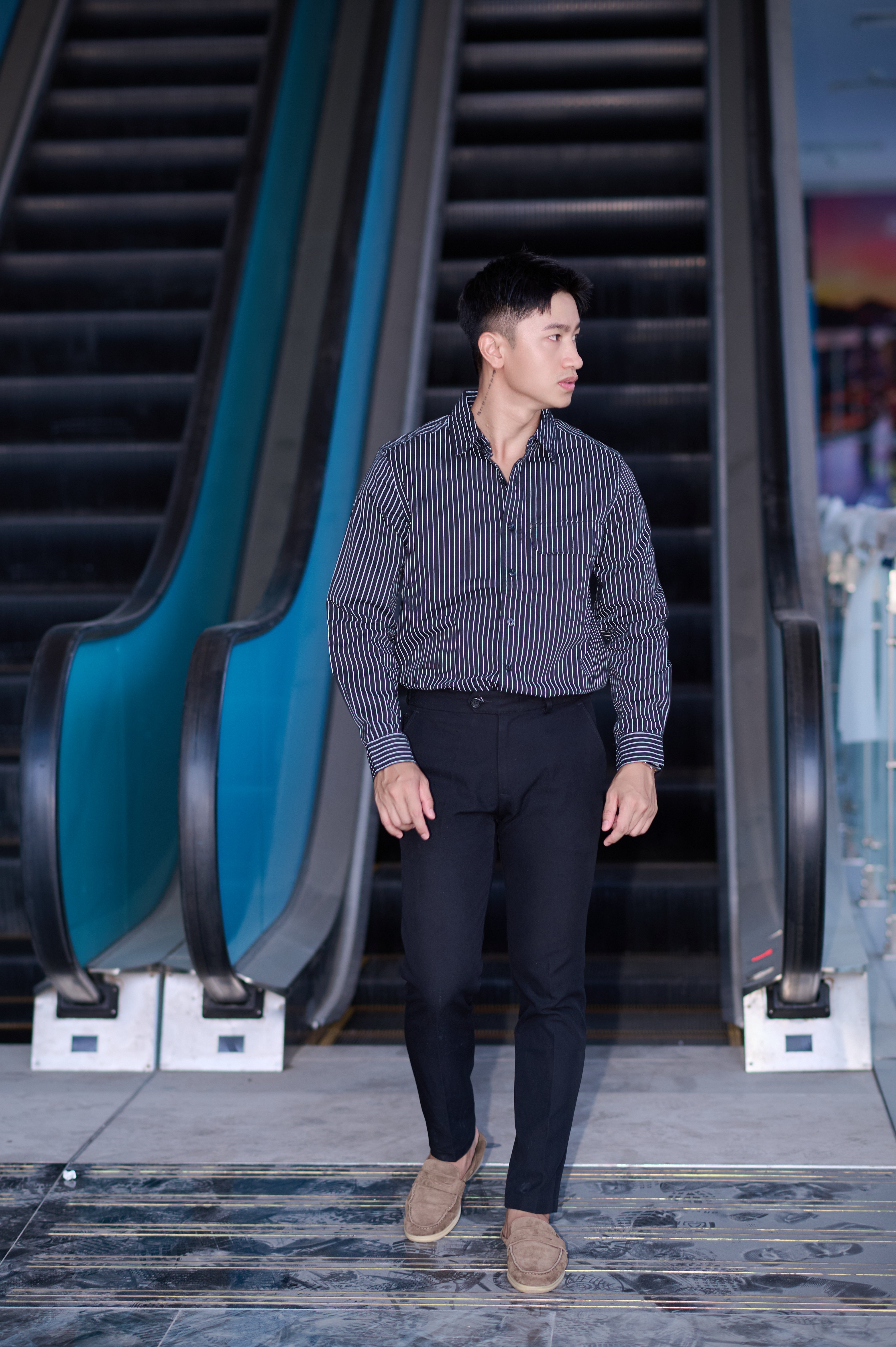 SA95 - Áo sơ mi nam dài tay sọc dọc phong cách Nhật Bản form rộng, chất cotton 100%, phối màu trắng đen_thumbnail_8