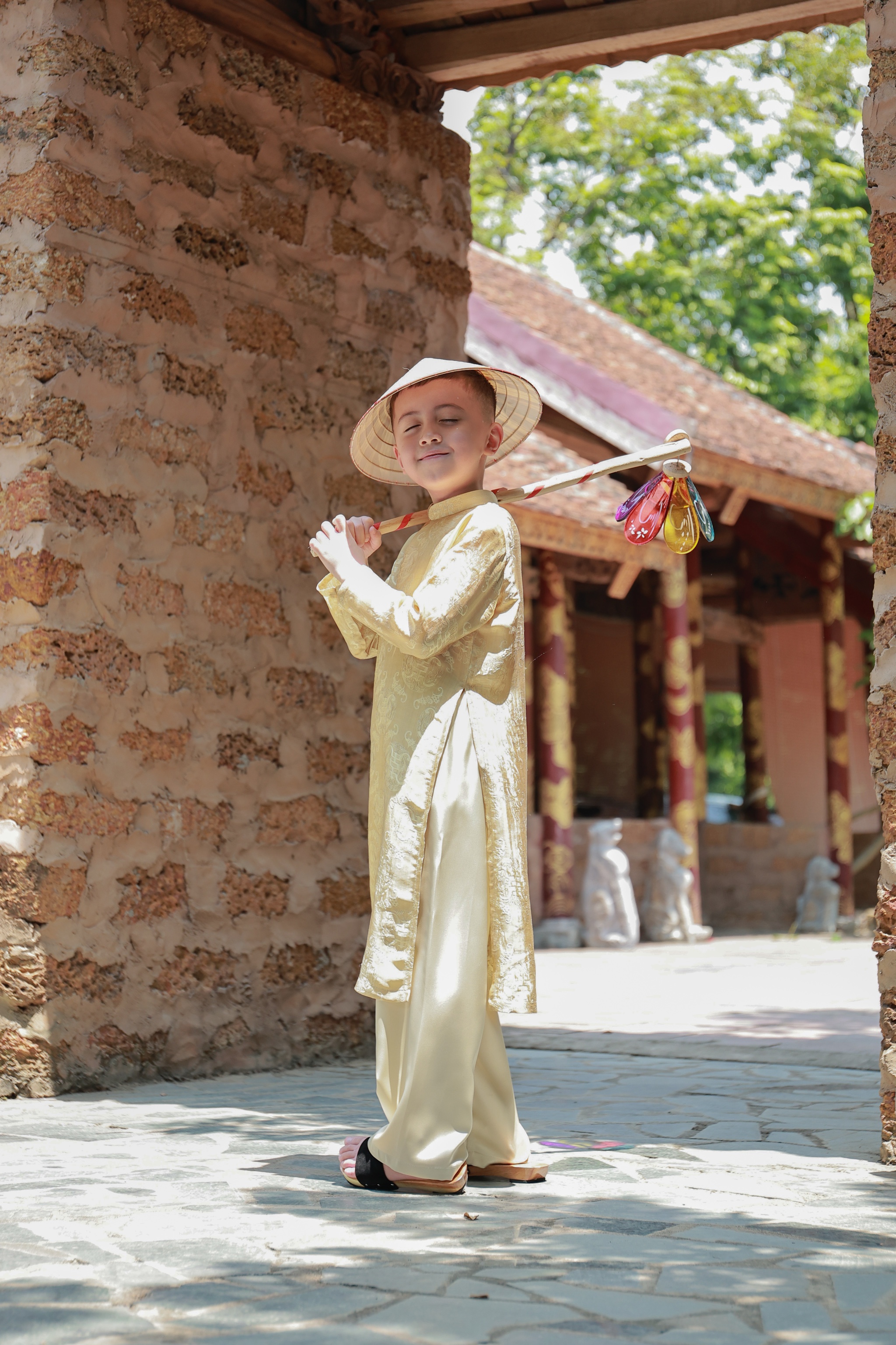 Thanh Thiện - Áo Dài Bé Trai_thumbnail_2