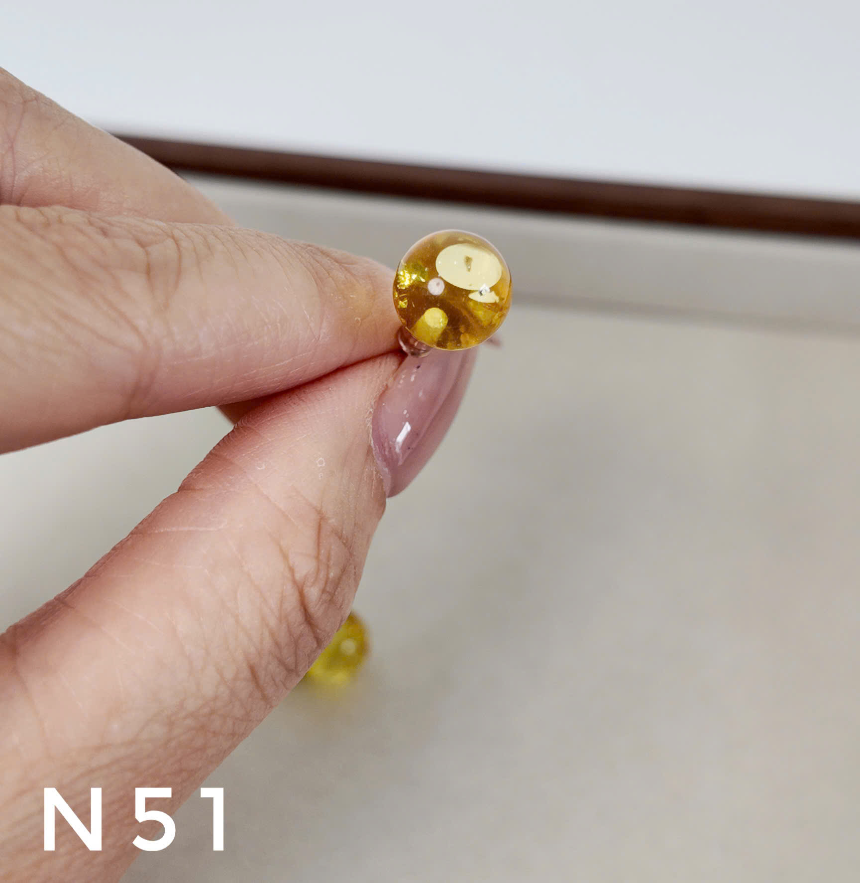 Bông Tai Hổ Phách Nở Hoa Chốt Bạc – N51_thumbnail_4