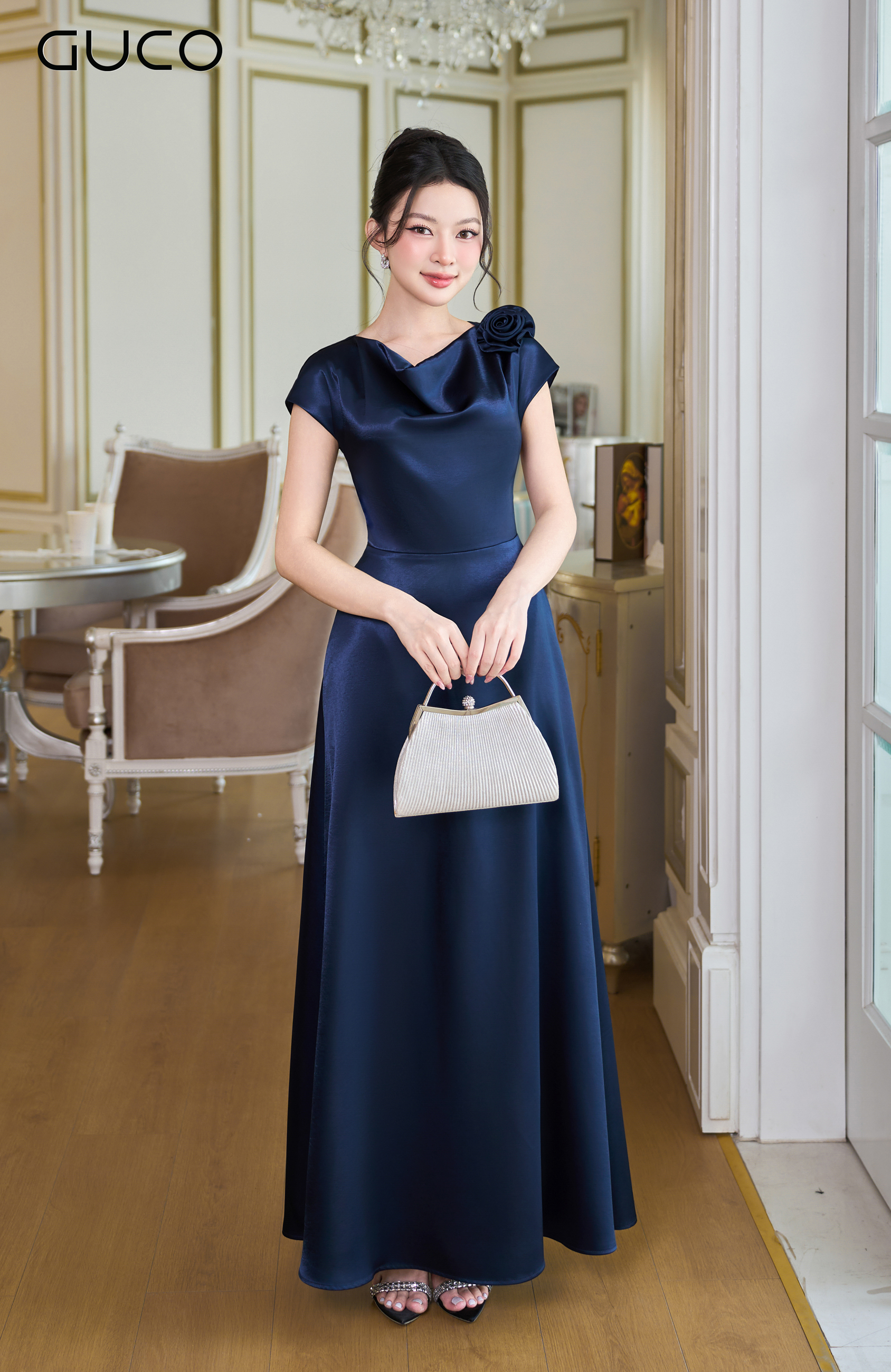 GUCO Đầm Dạ Hội Xanh Navy Cài Hoa Qúi Phái_thumbnail_1