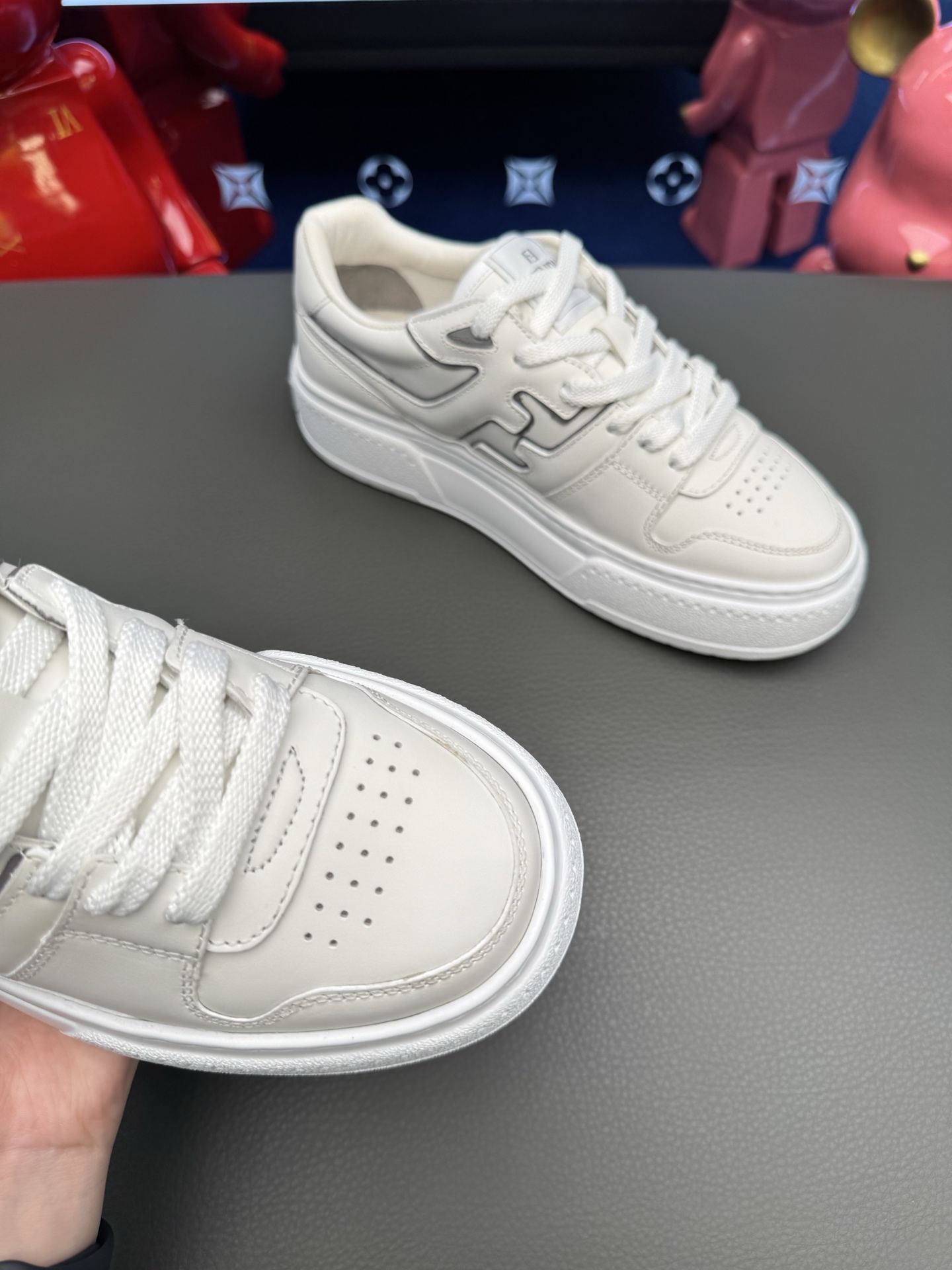Giày Fendi_thumbnail_4
