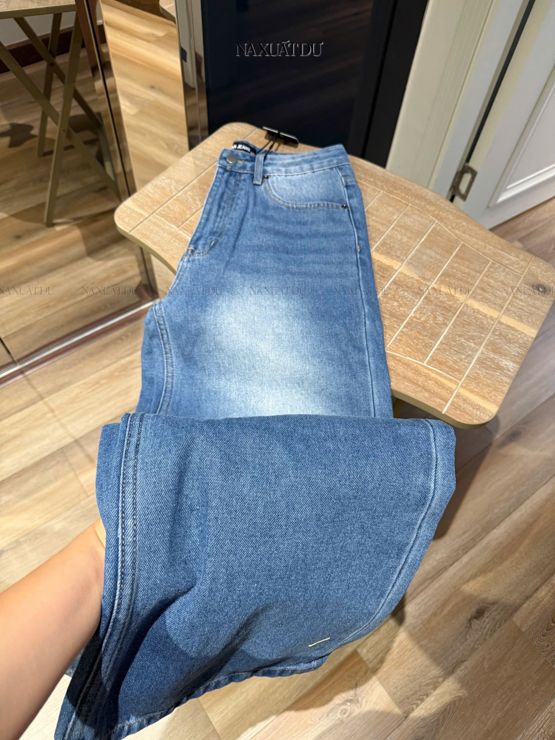 Quần jeans 