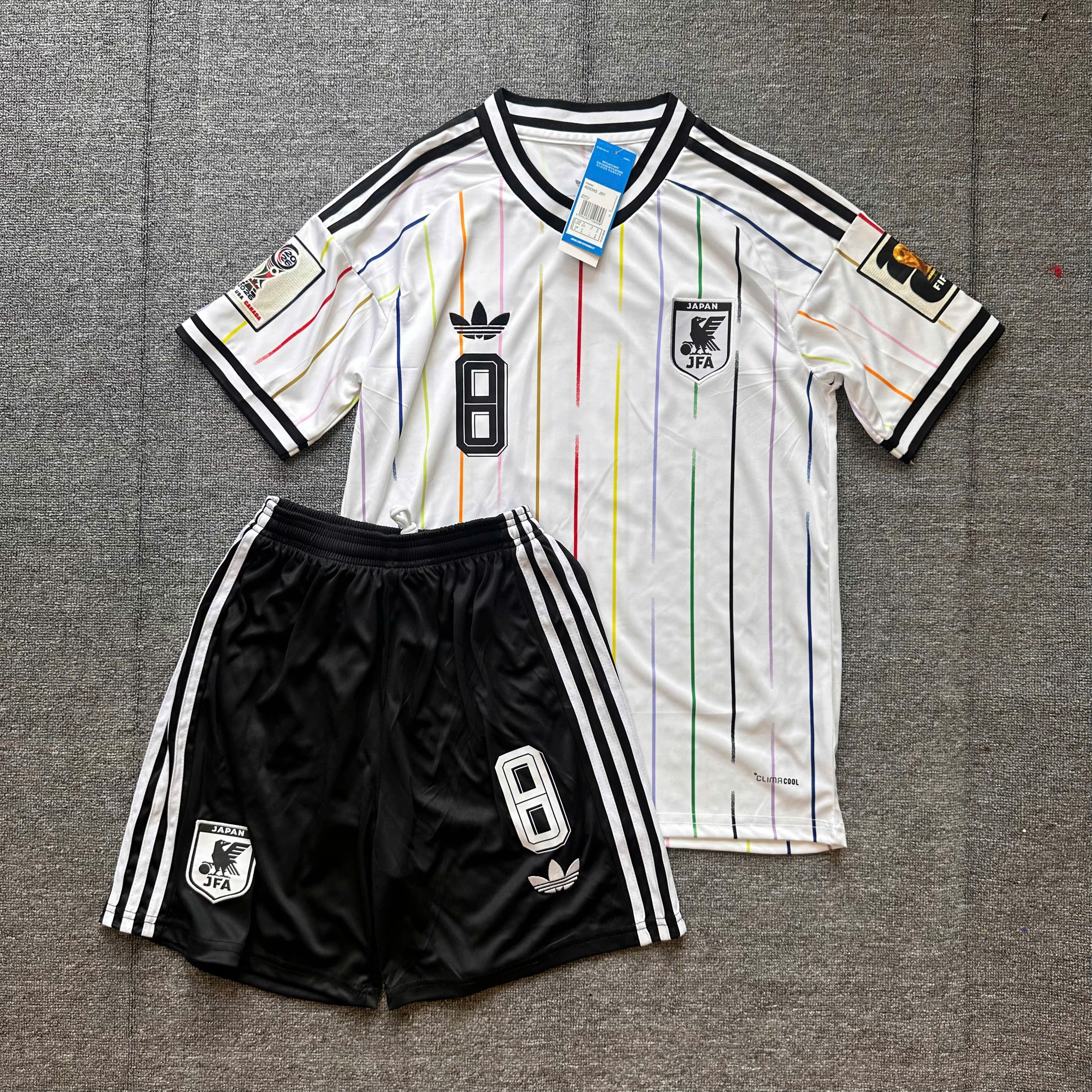 SALE 29 - Size: S