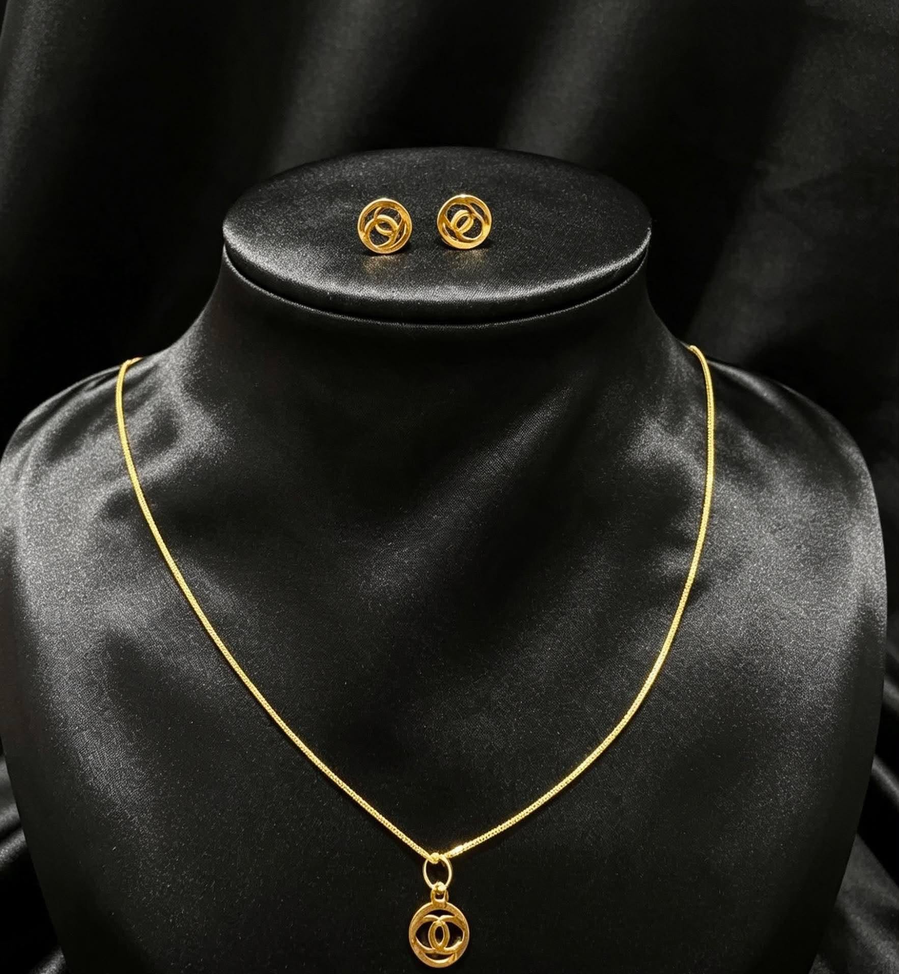 CHANEL SET EARRING & NECKLACE