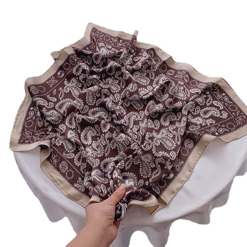 Khăn quàng cổ lụa_thumbnail_1