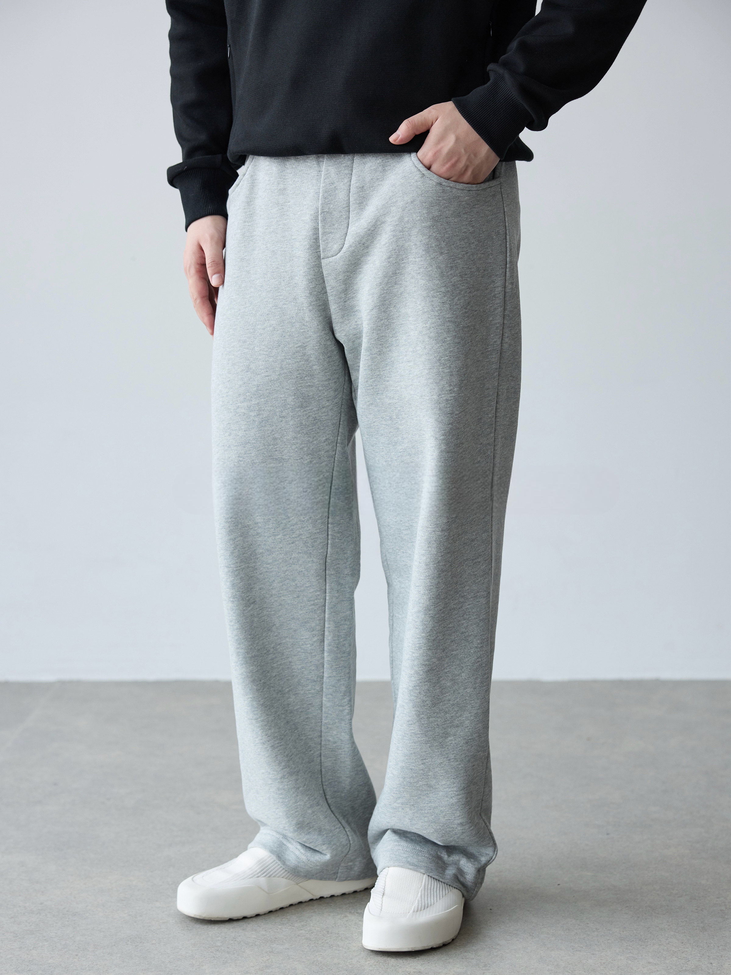 TRAIGHT-LEG SWEAT PANTS decynt 01_thumbnail_3
