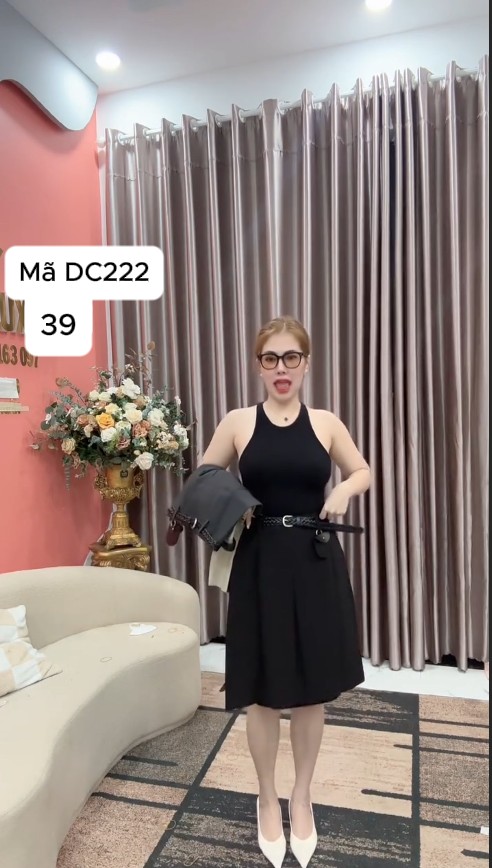 DC222 Chân váy lửng cao cấp