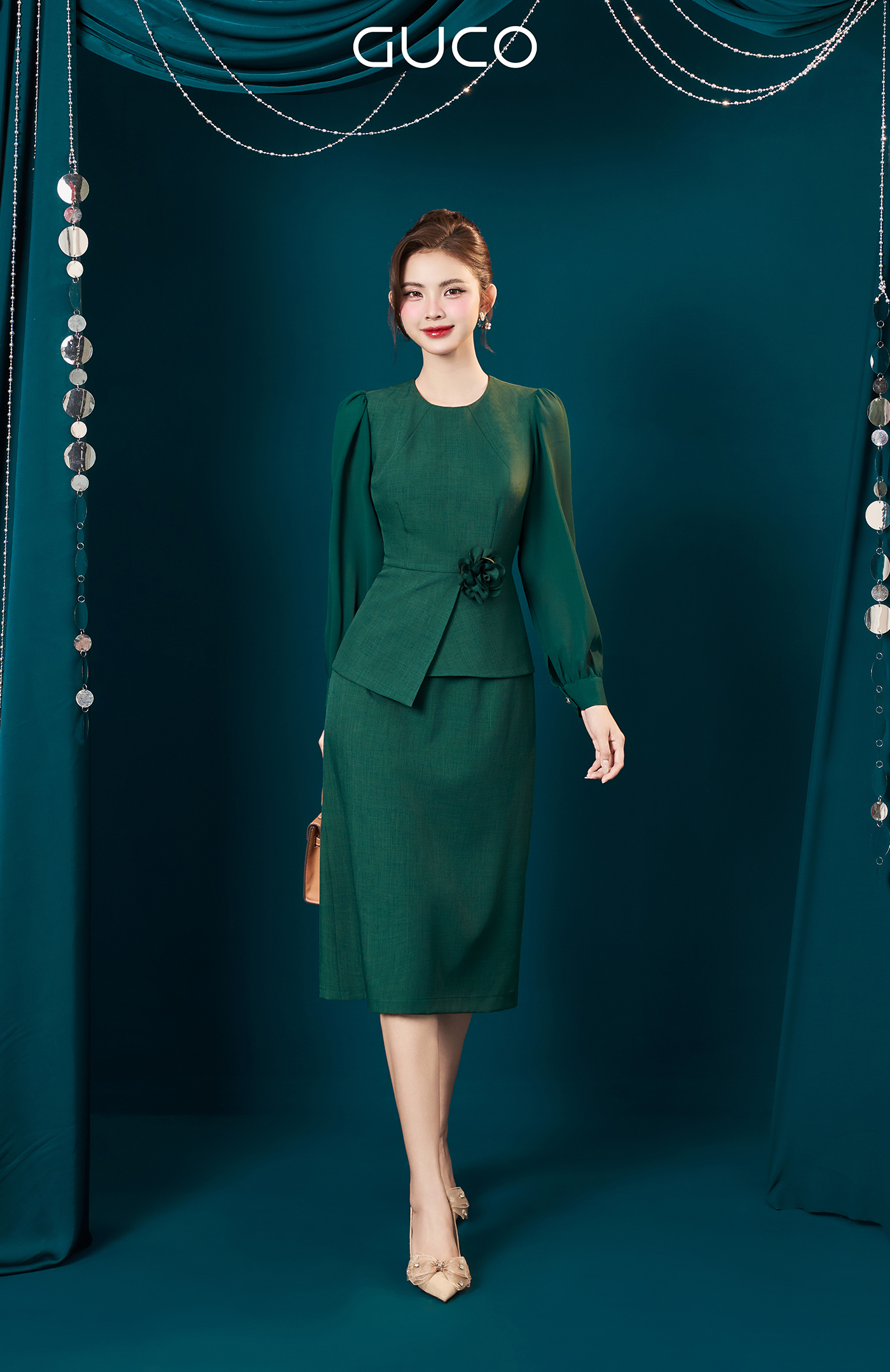 ĐẦM PEPLUM CỔ TRÒN TAY DÀI PHỐI VOAN - XANH LÁ