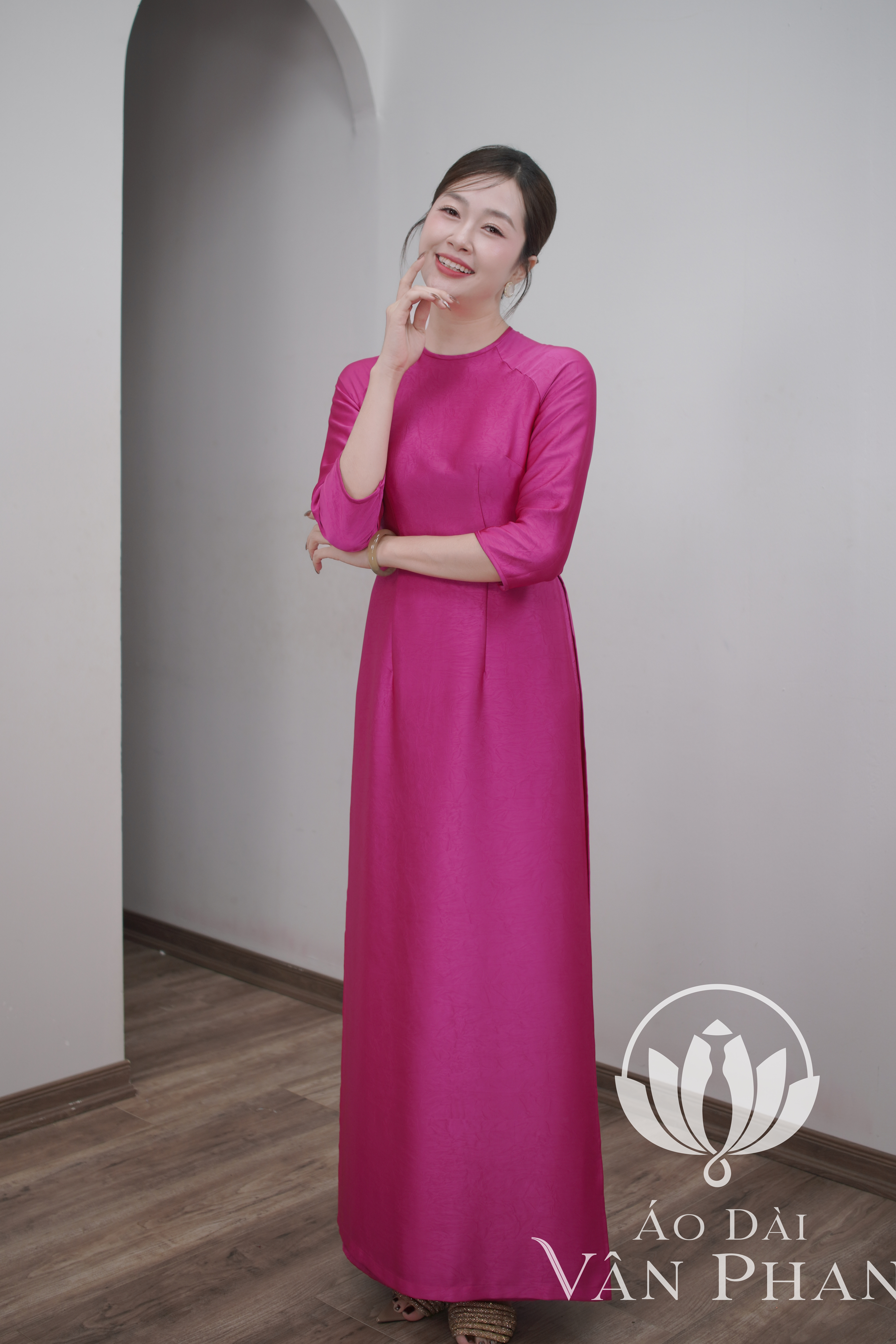 A3210CT áo dài cổ khít tay lỡ lụa dubai hồng sen_thumbnail_2