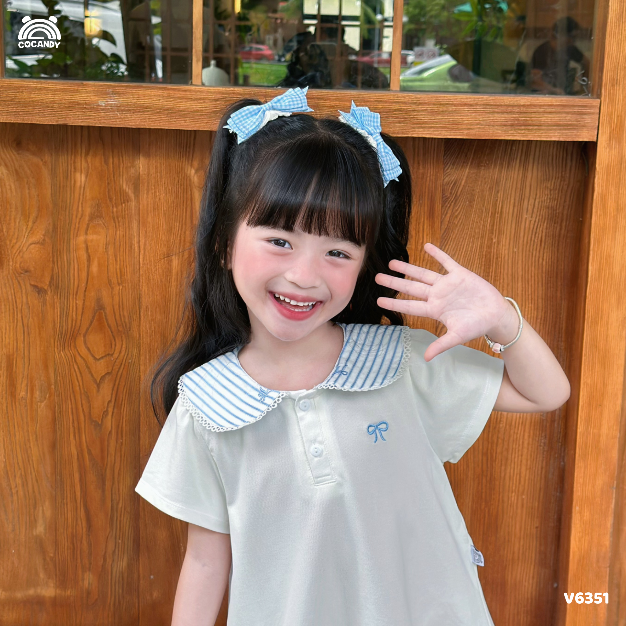 Váy cộc polo TRẮNG phối cổ caro nơ xanh_thumbnail_3