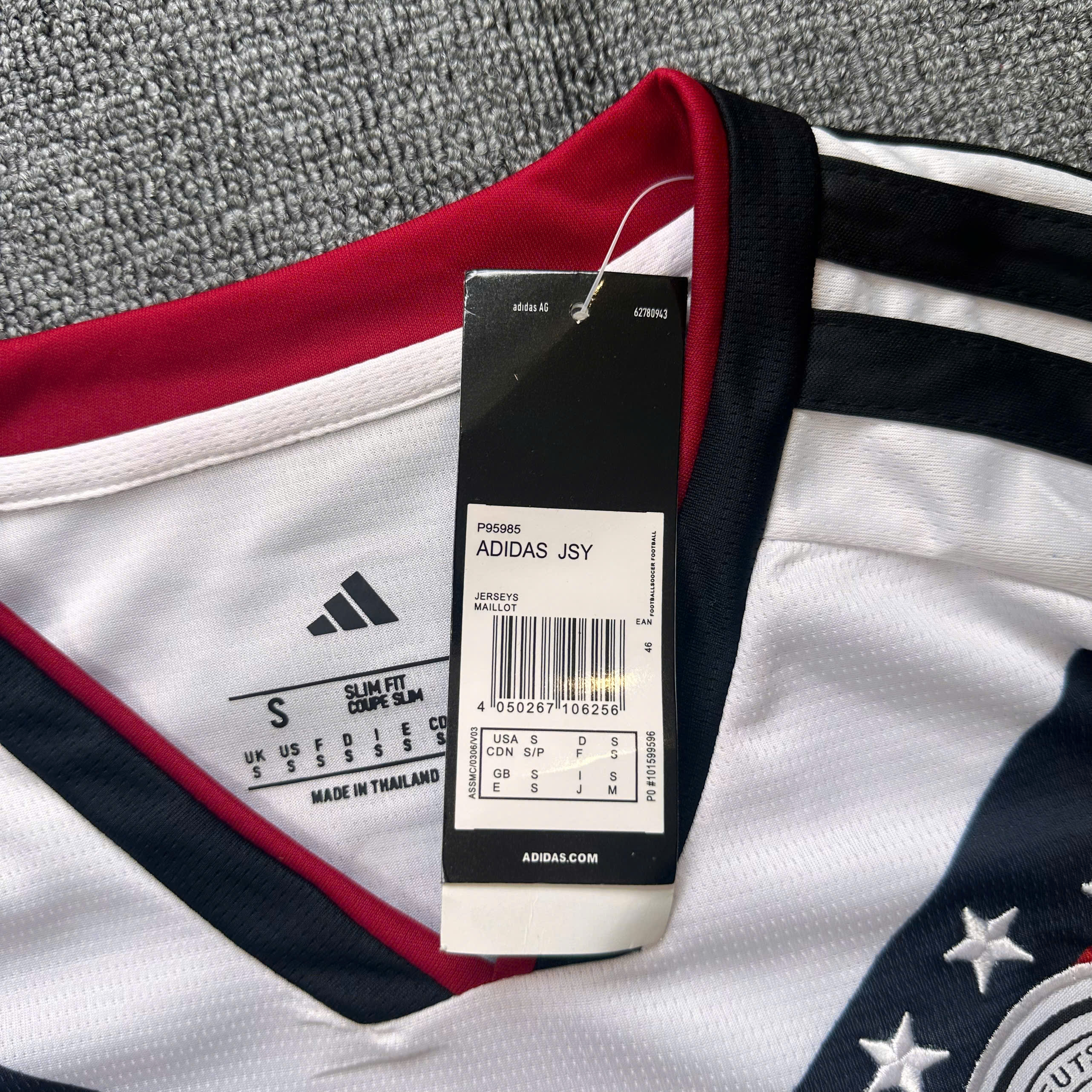SALE 24 - Size: S_thumbnail_3