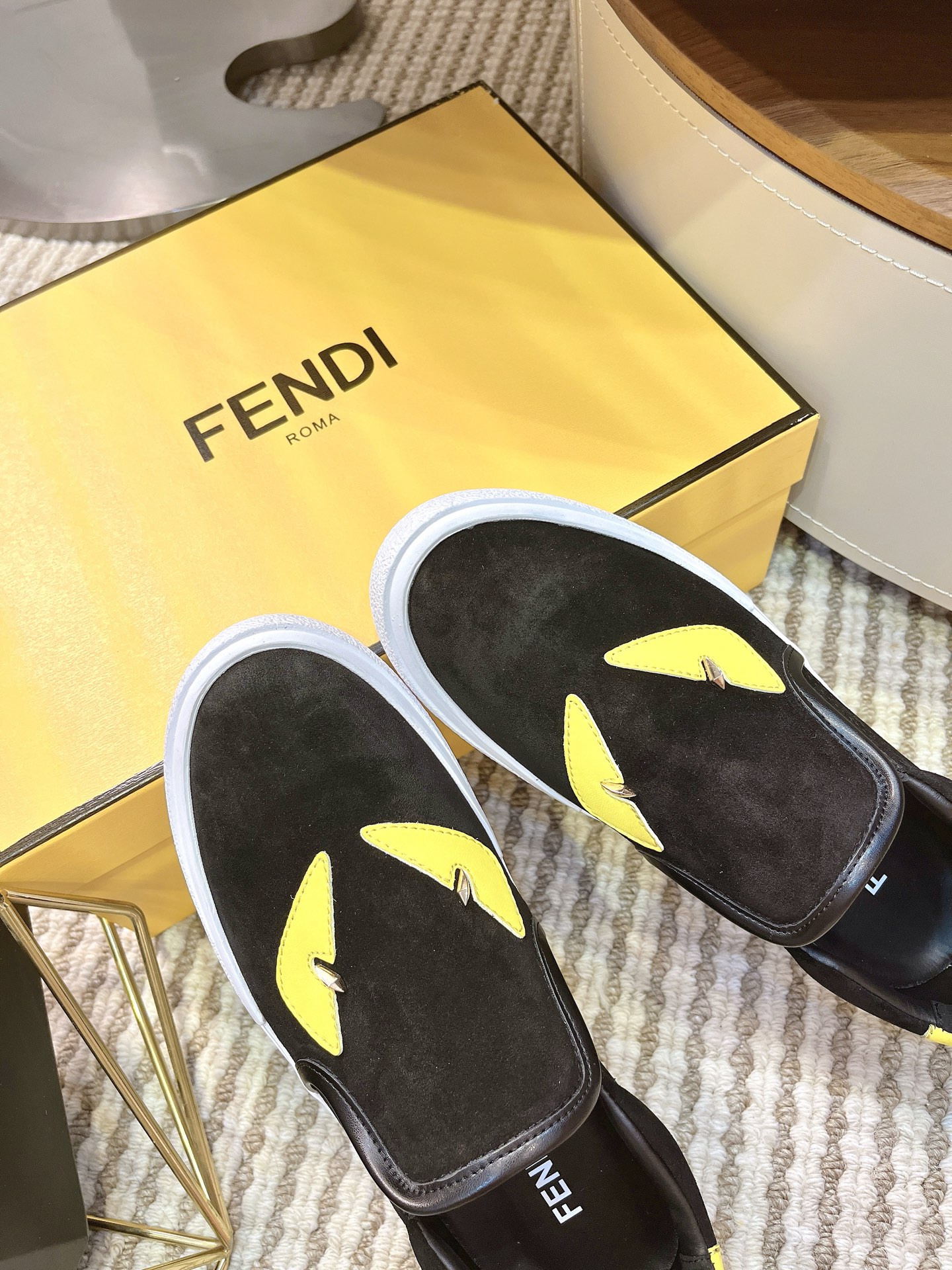 Giày Slipon Fendi_thumbnail_4
