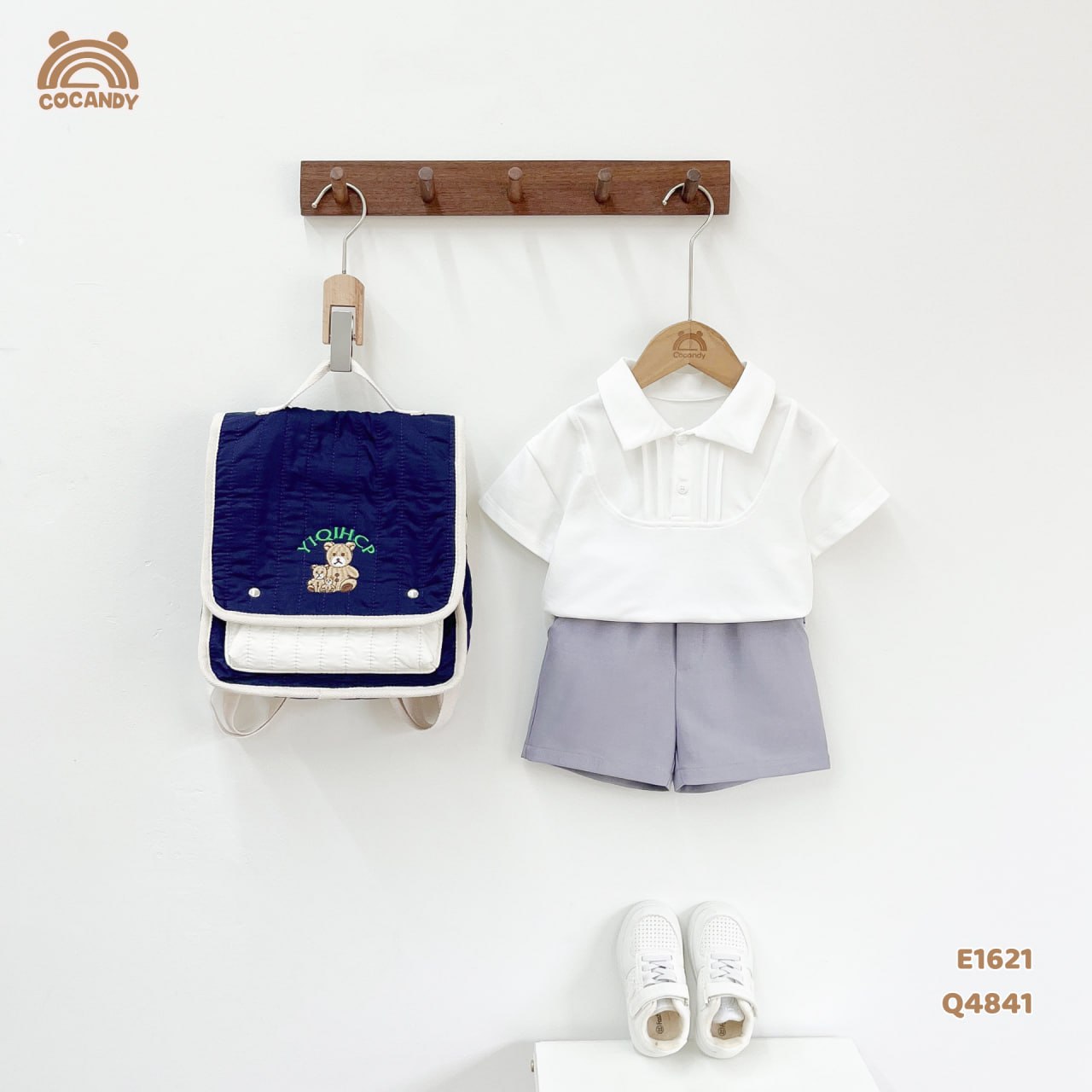 Áo cộc polo TRẮNG nẹp ly ngực