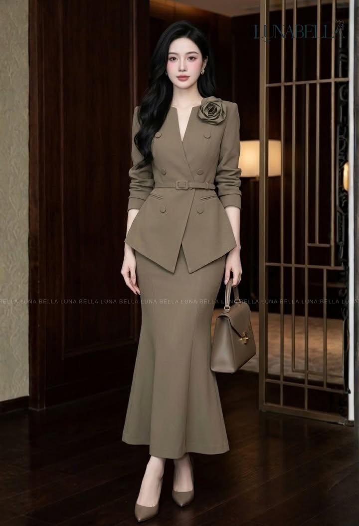 Chân đầm dài đuôi cá LYRIS màu NÂU