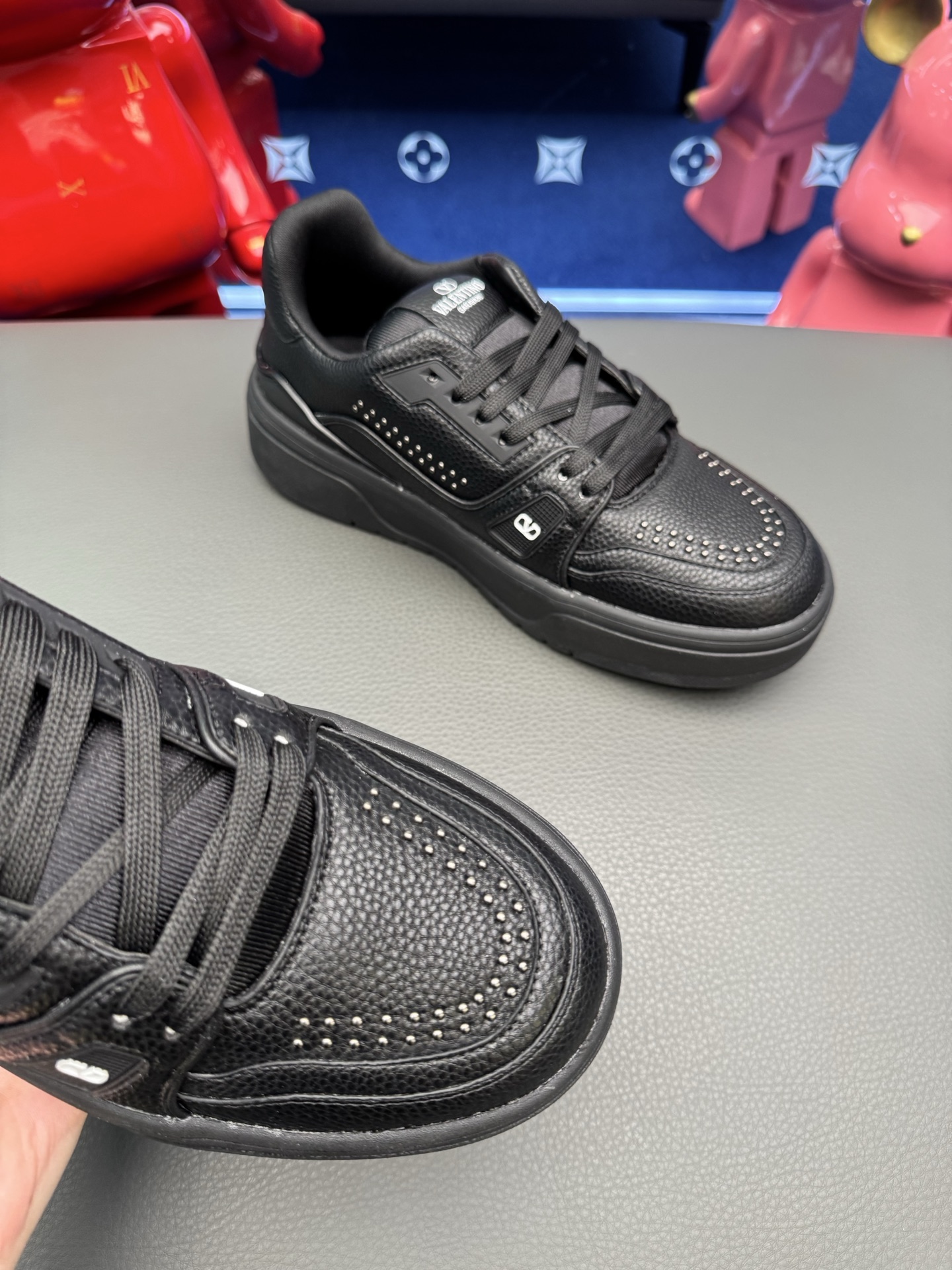 Giày Valentino (VLTN)