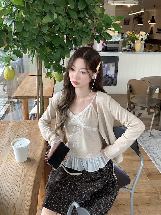 Lucas - Set áo 2 dây viền ren trắng + áo khoác cardigan viền ren buộc nơ