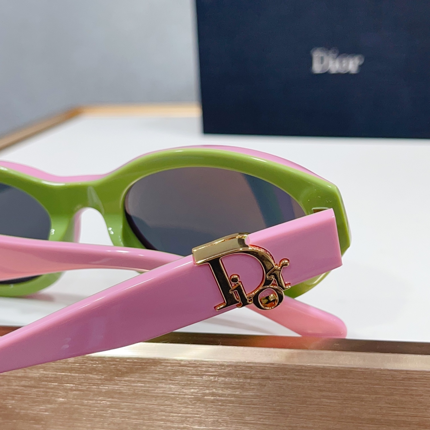 Kính dior_thumbnail_2