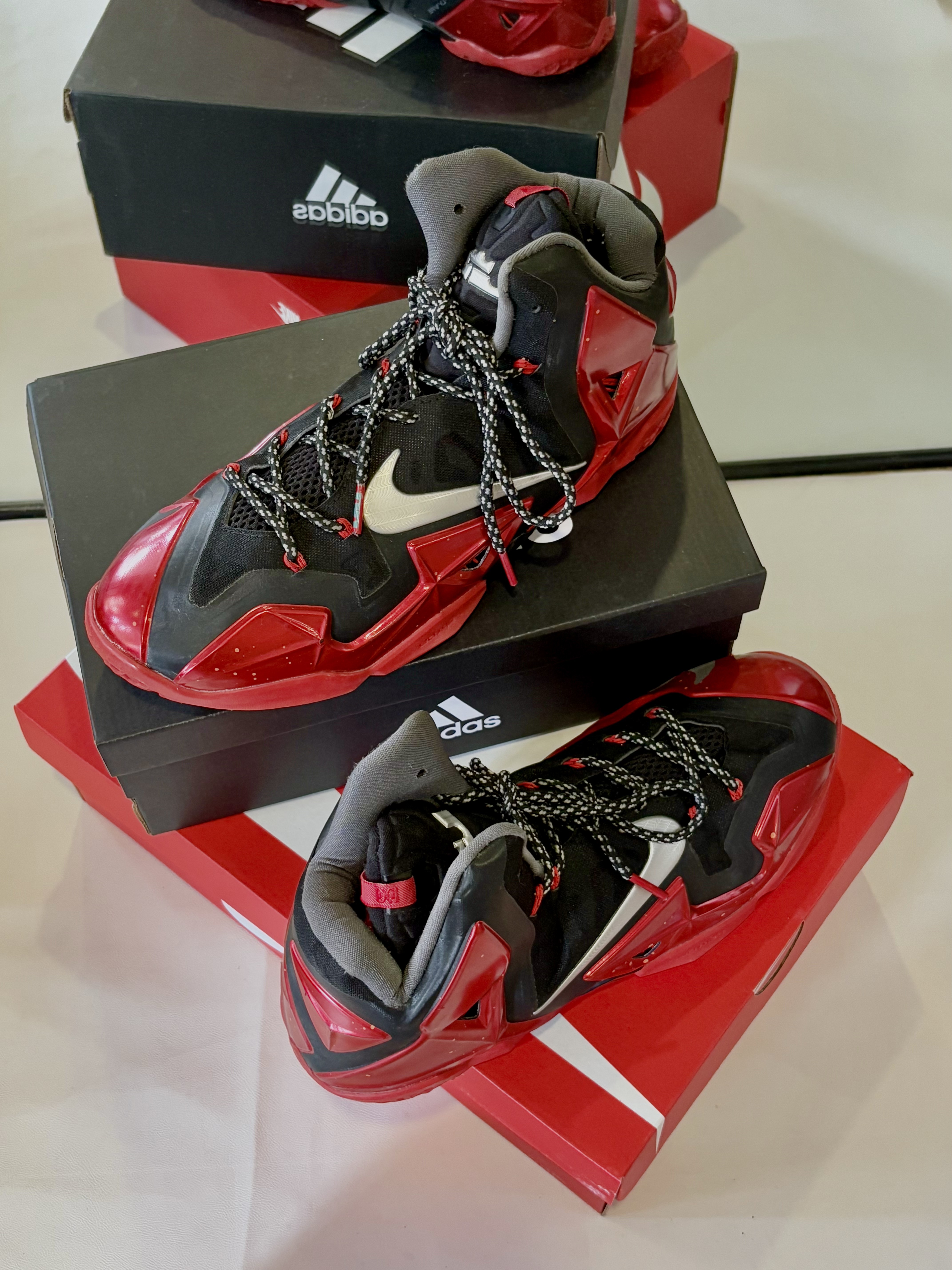 Nike LeBron 11 616175-001_thumbnail_3