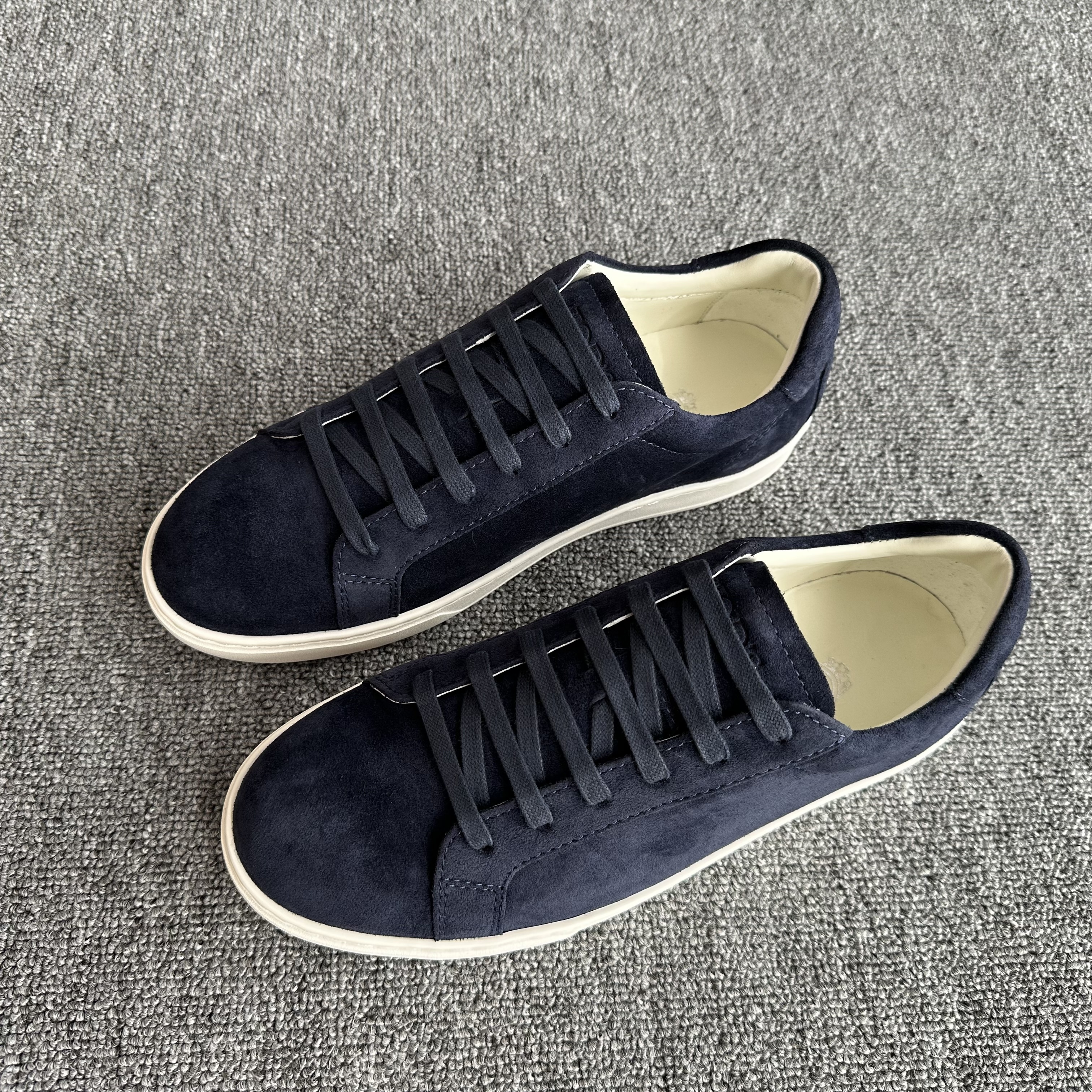 Giày TODS