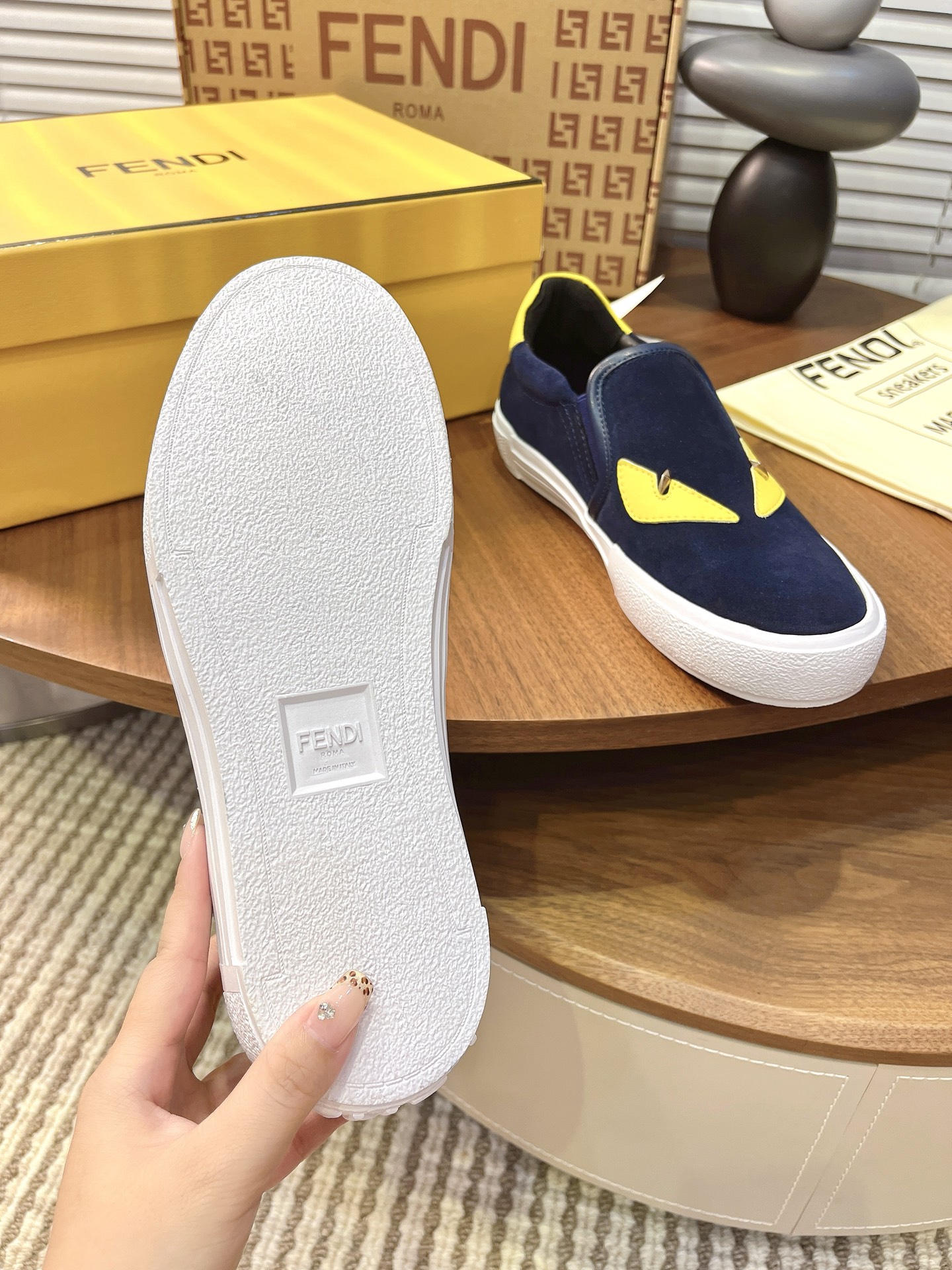 Giày Slipon Fendi_thumbnail_2