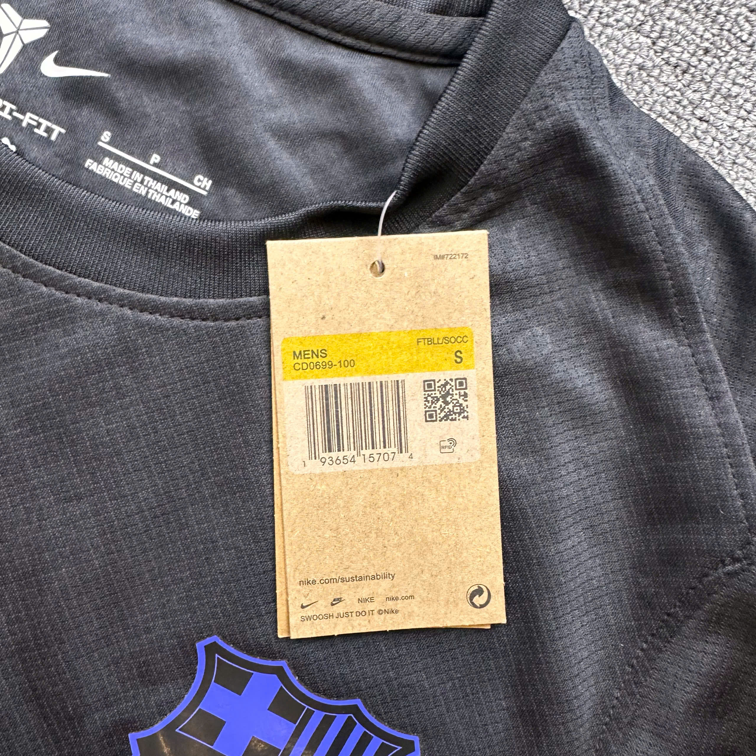 SALE 20 - Size: S_thumbnail_3