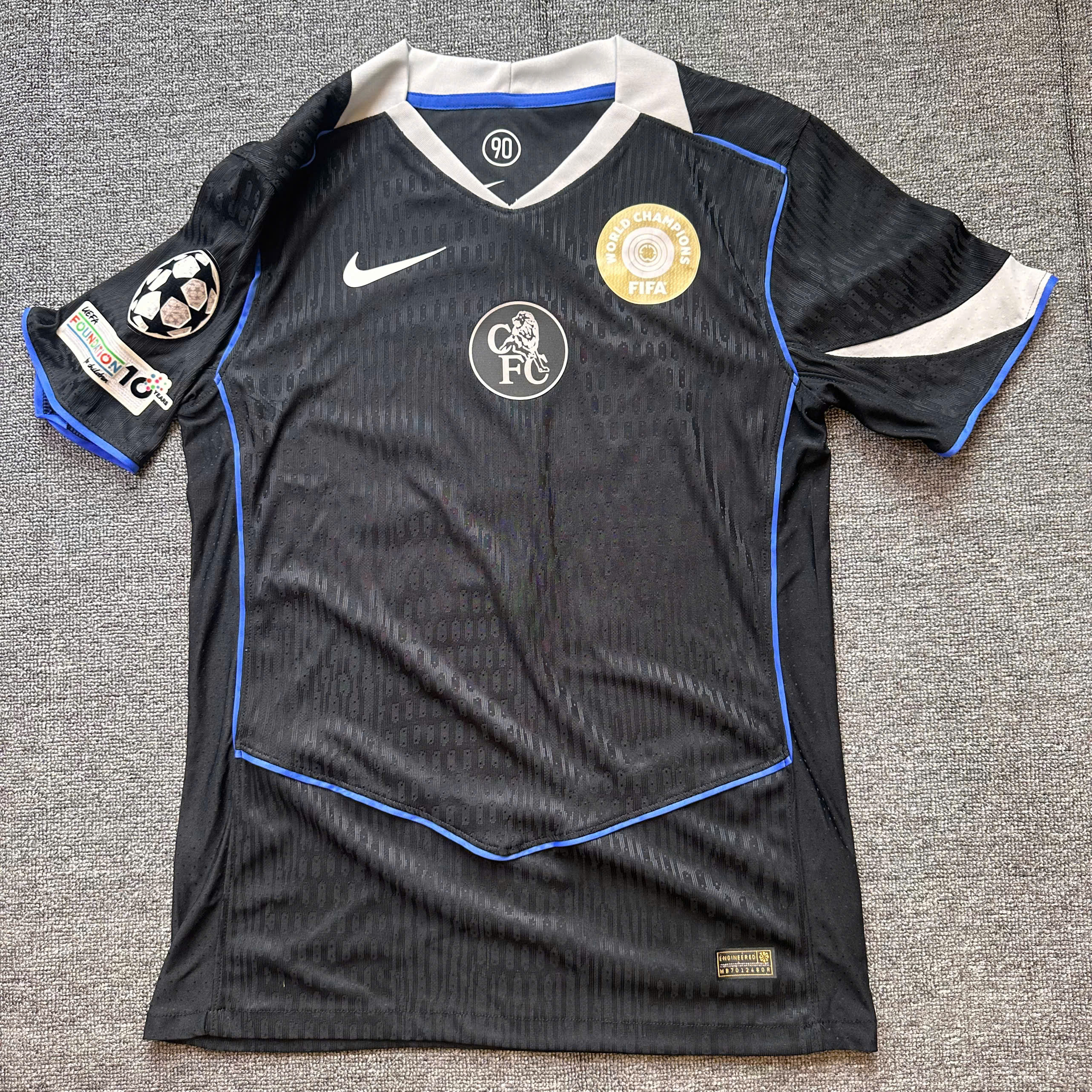 SALE 40 - Size: M