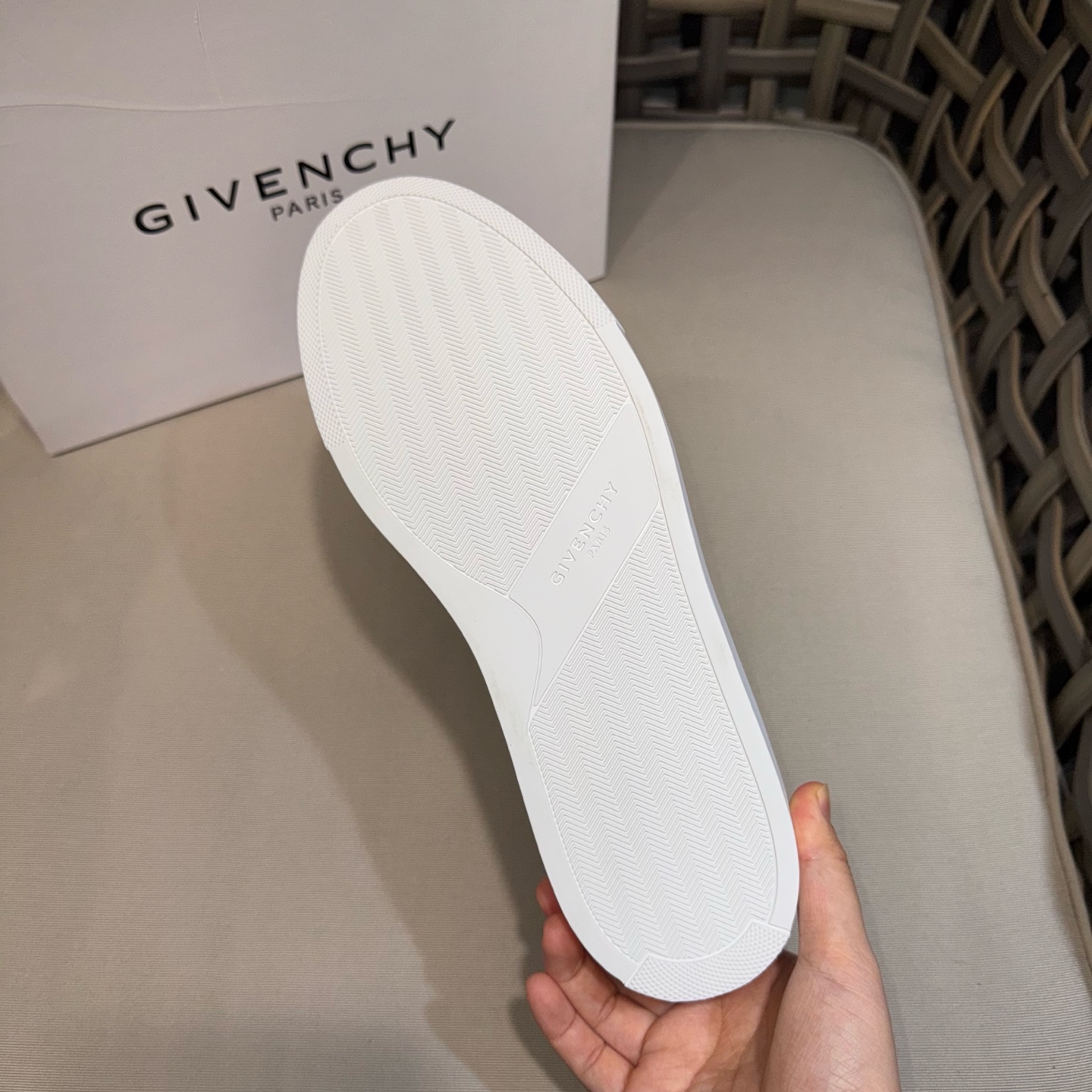 Giày Givenchy_thumbnail_8