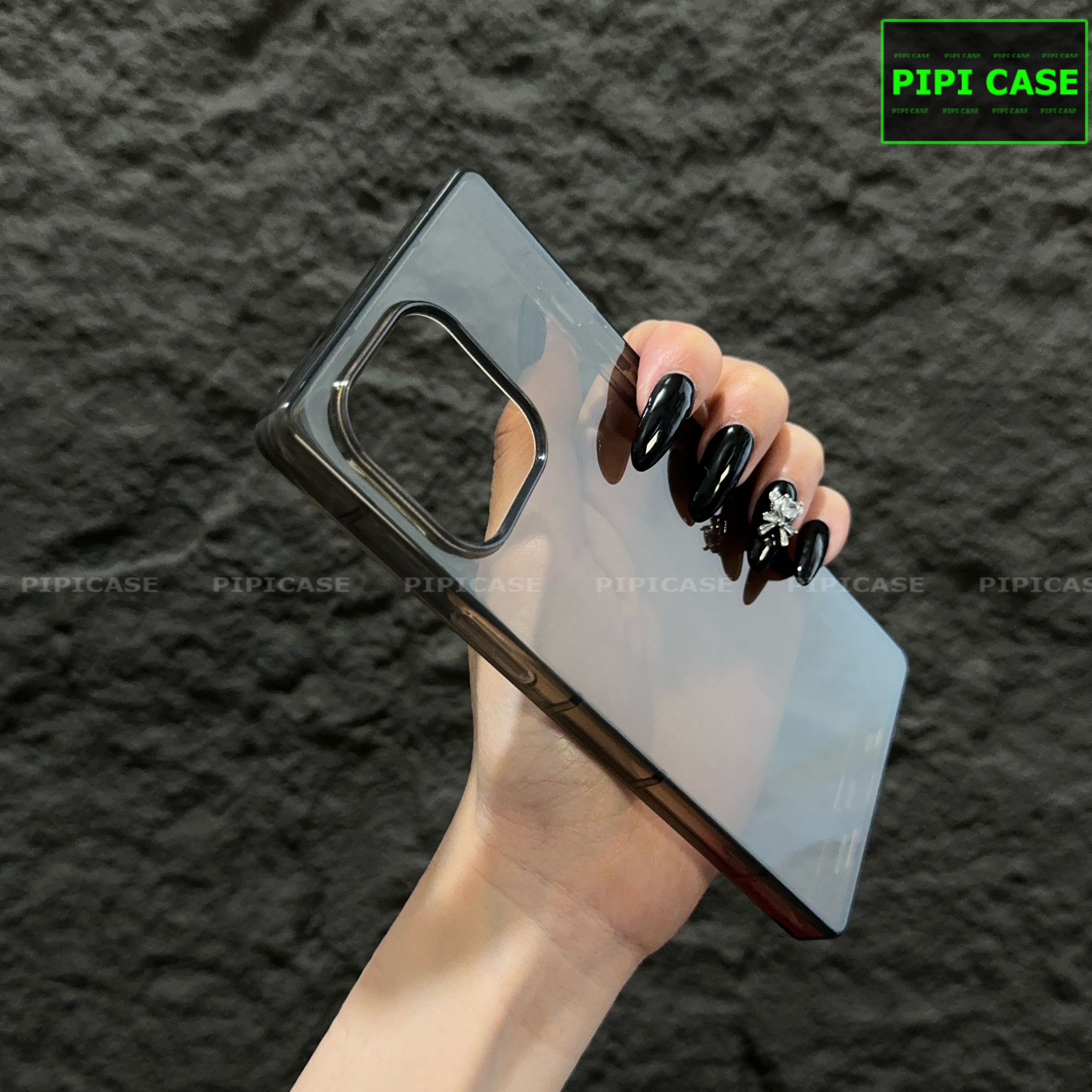 Ốp Lưng iPhone 13 - Layla - Đen_thumbnail_8